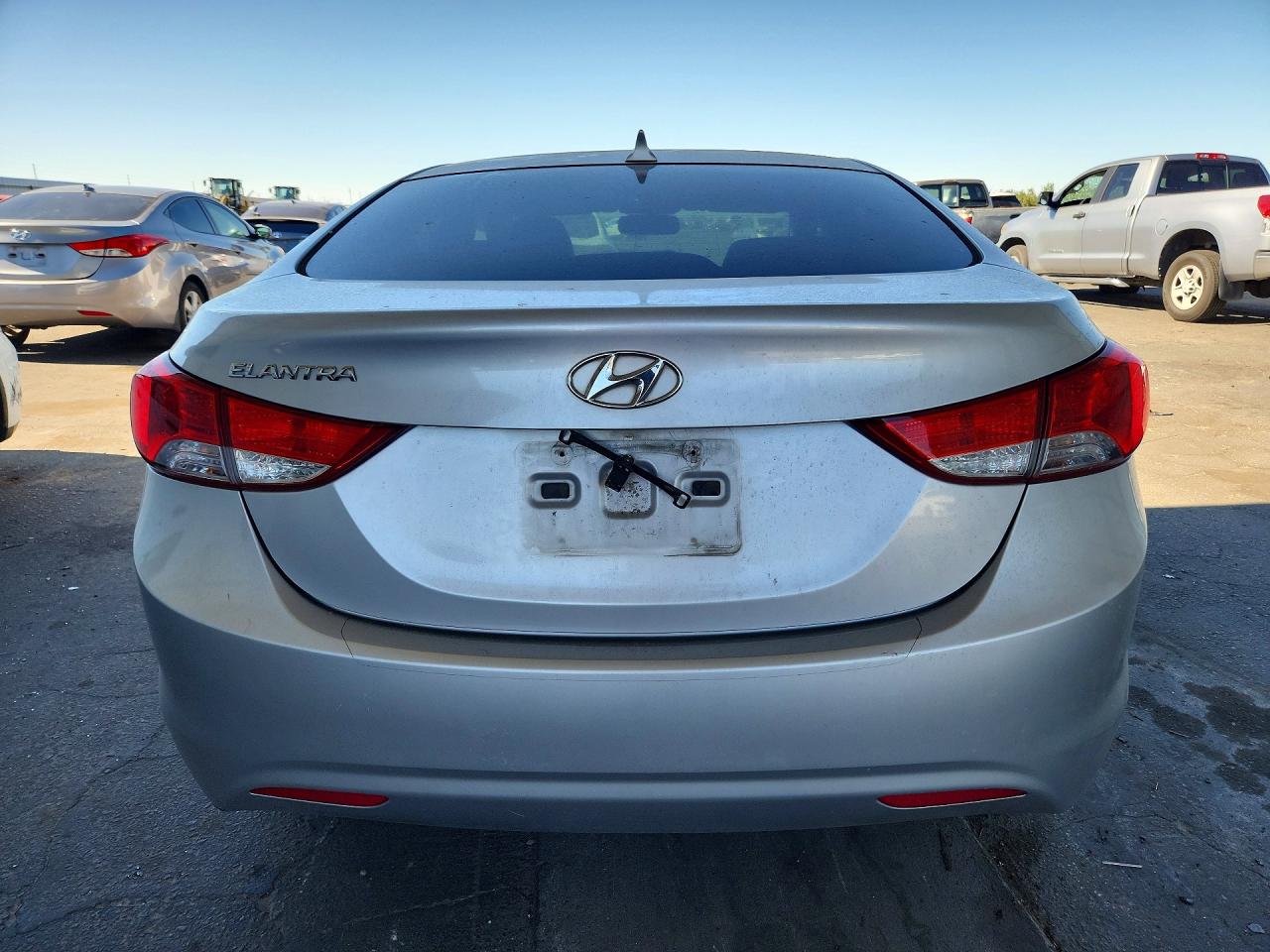 2013 Hyundai Elantra Gls Silver vin: KMHDH4AE1DU604078