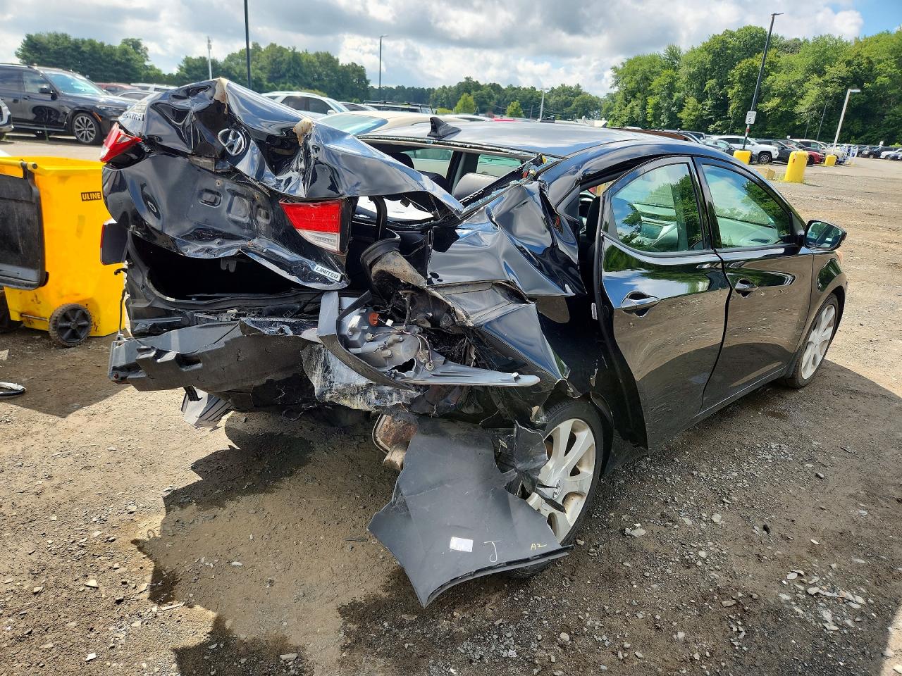 2013 Hyundai Elantra Limited Черный vin: KMHDH4AE1DU642782