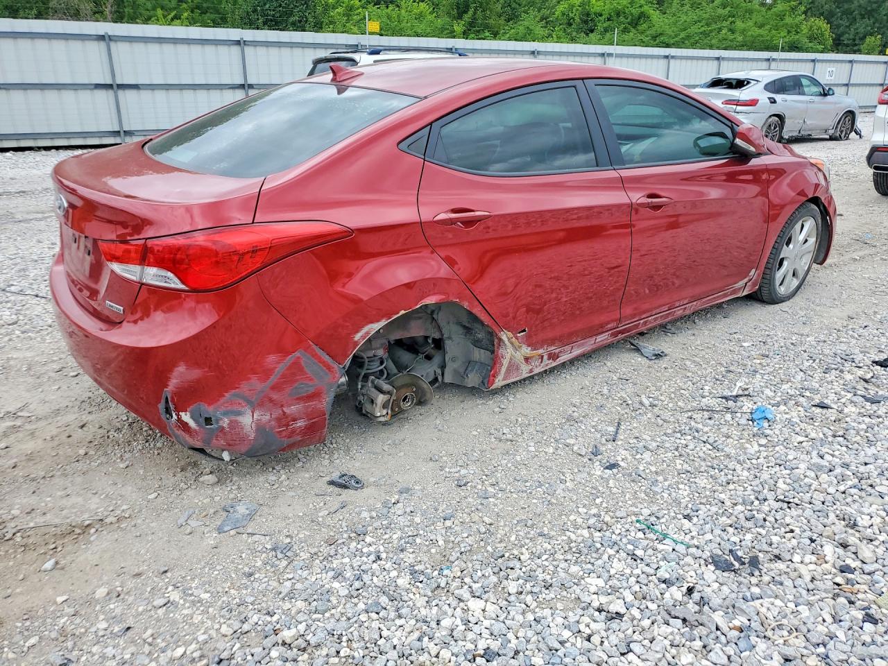 2013 Hyundai Elantra Limited Red vin: KMHDH4AE1DU698205