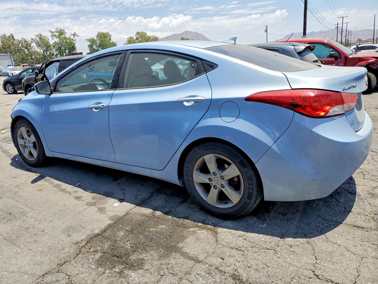 2013 Hyundai Elantra Gls Blue vin: KMHDH4AE1DU726648