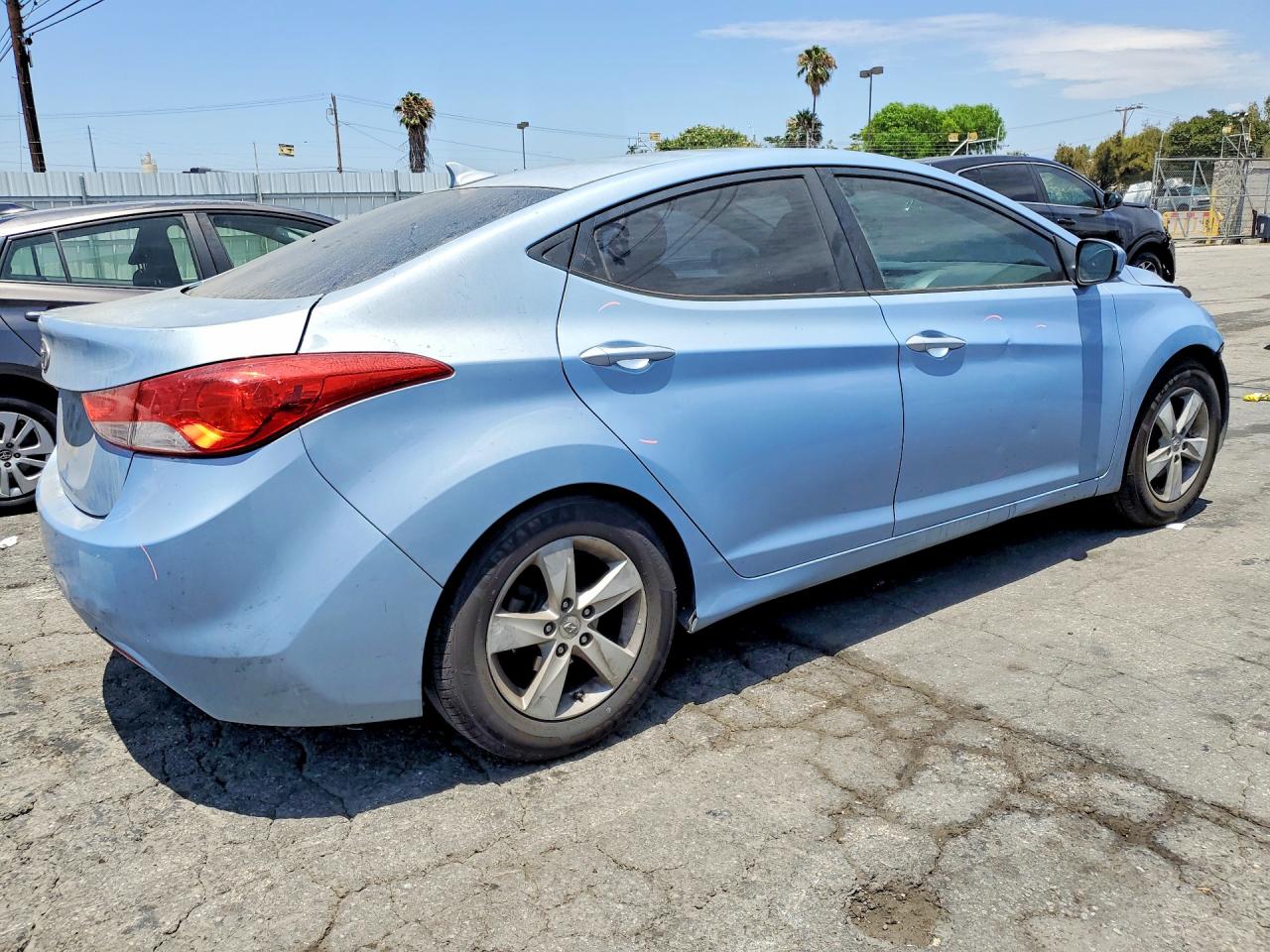 2013 Hyundai Elantra Gls Blue vin: KMHDH4AE1DU726648