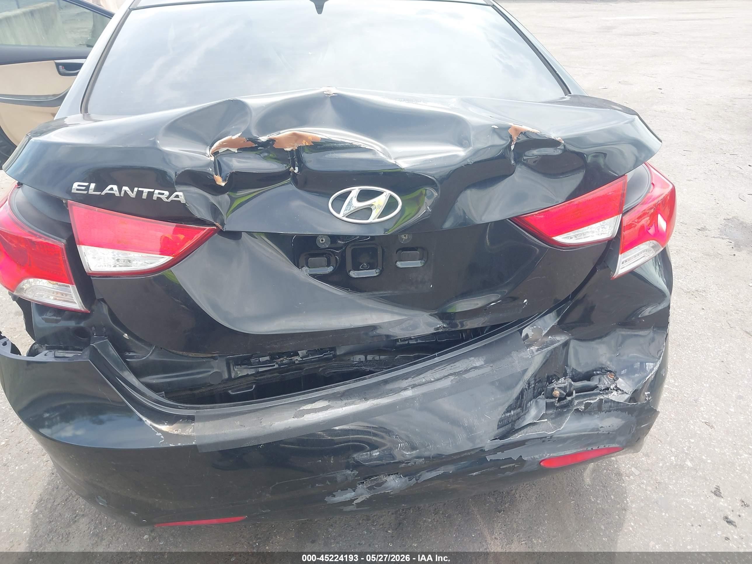 2013 Hyundai Elantra Gls Black vin: KMHDH4AE1DU759973