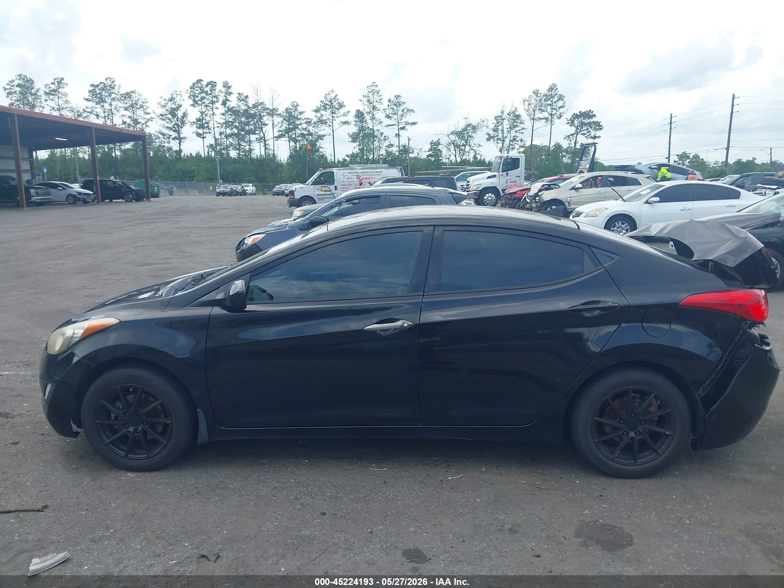 2013 Hyundai Elantra Gls Black vin: KMHDH4AE1DU759973