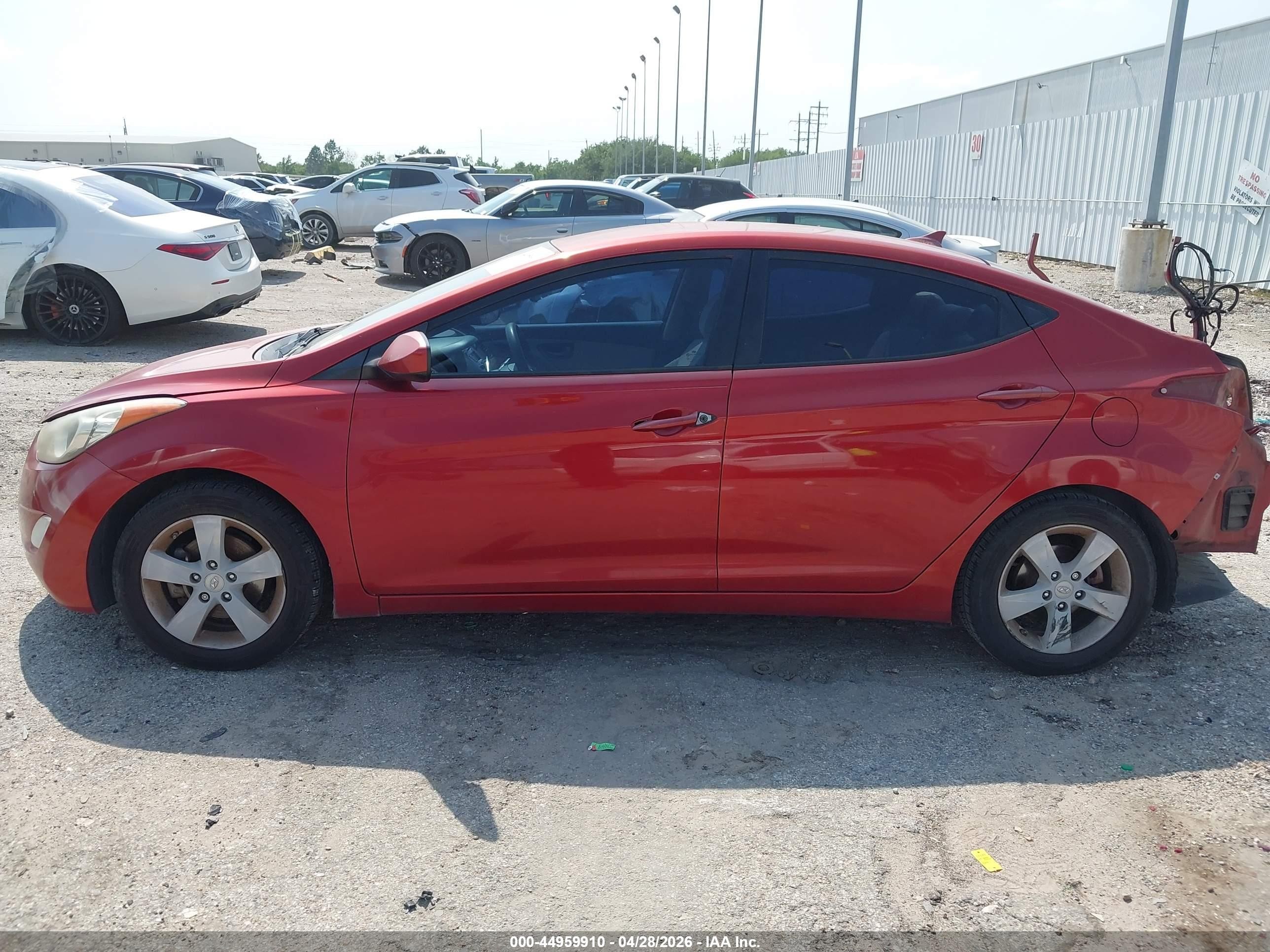 2013 Hyundai Elantra Gls Red vin: KMHDH4AE1DU778832