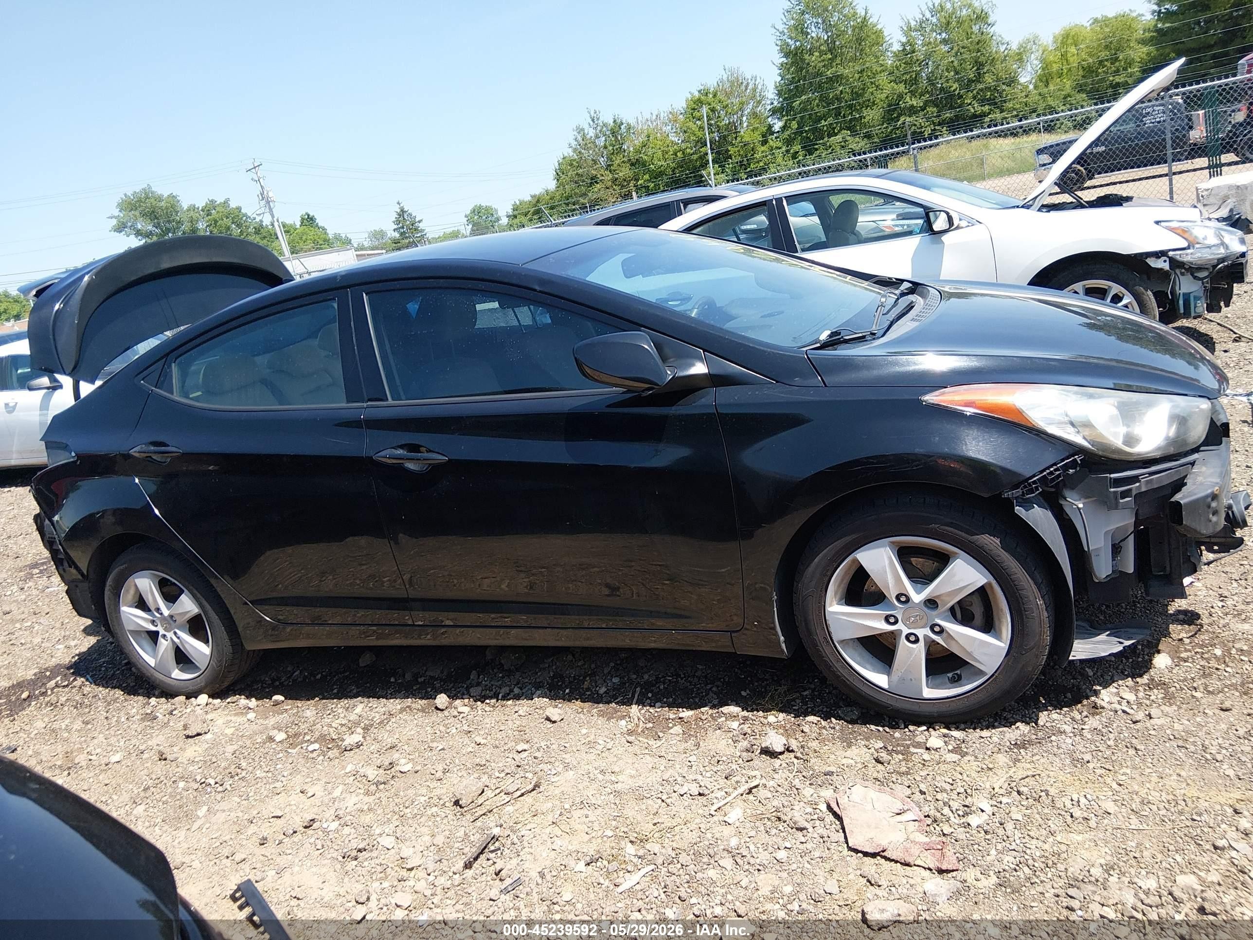 2013 Hyundai Elantra Gls (ulsan Plant) Black vin: KMHDH4AE1DU781388