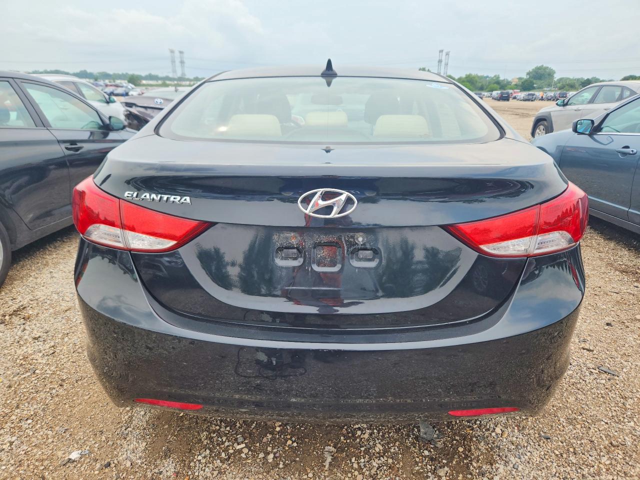 2013 Hyundai Elantra Gls Black vin: KMHDH4AE1DU867767