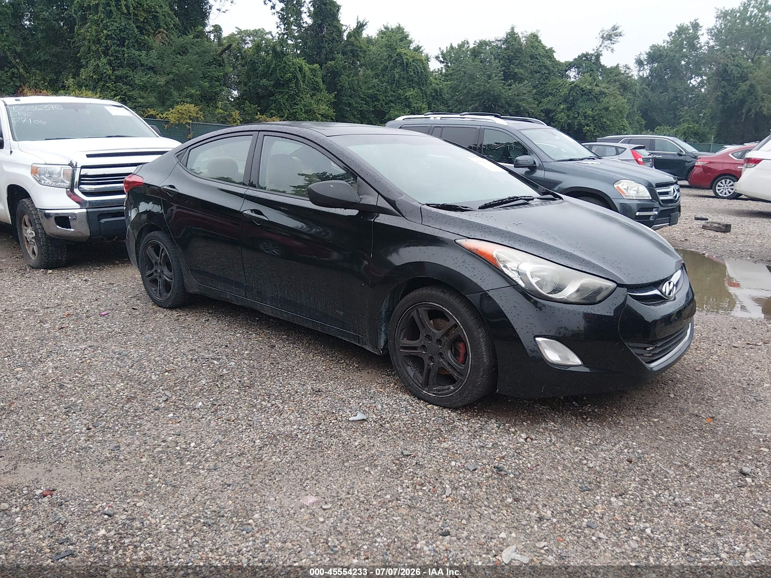 2013 Hyundai Elantra Limited Black vin: KMHDH4AE1DU871818