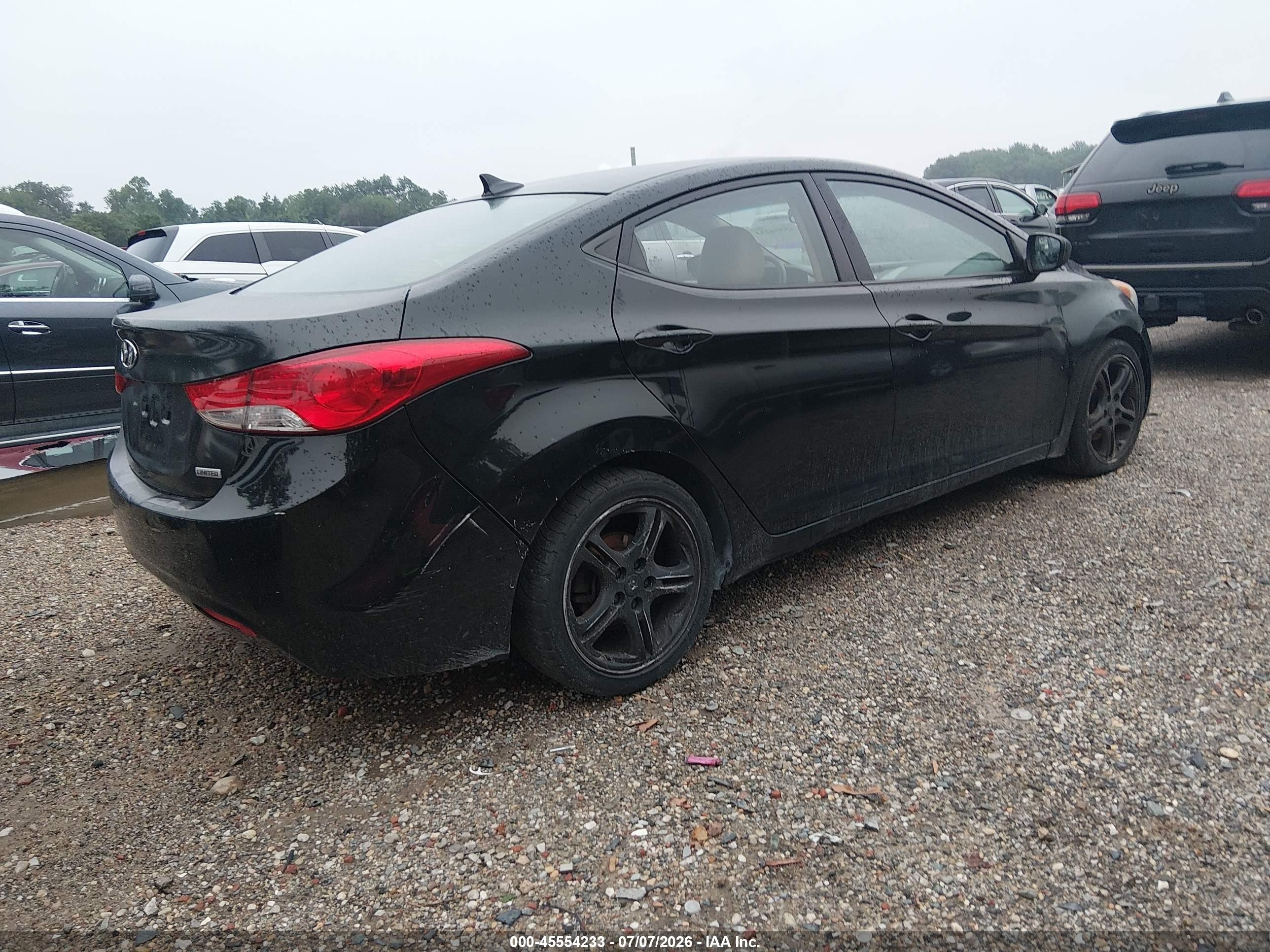 2013 Hyundai Elantra Limited Black vin: KMHDH4AE1DU871818
