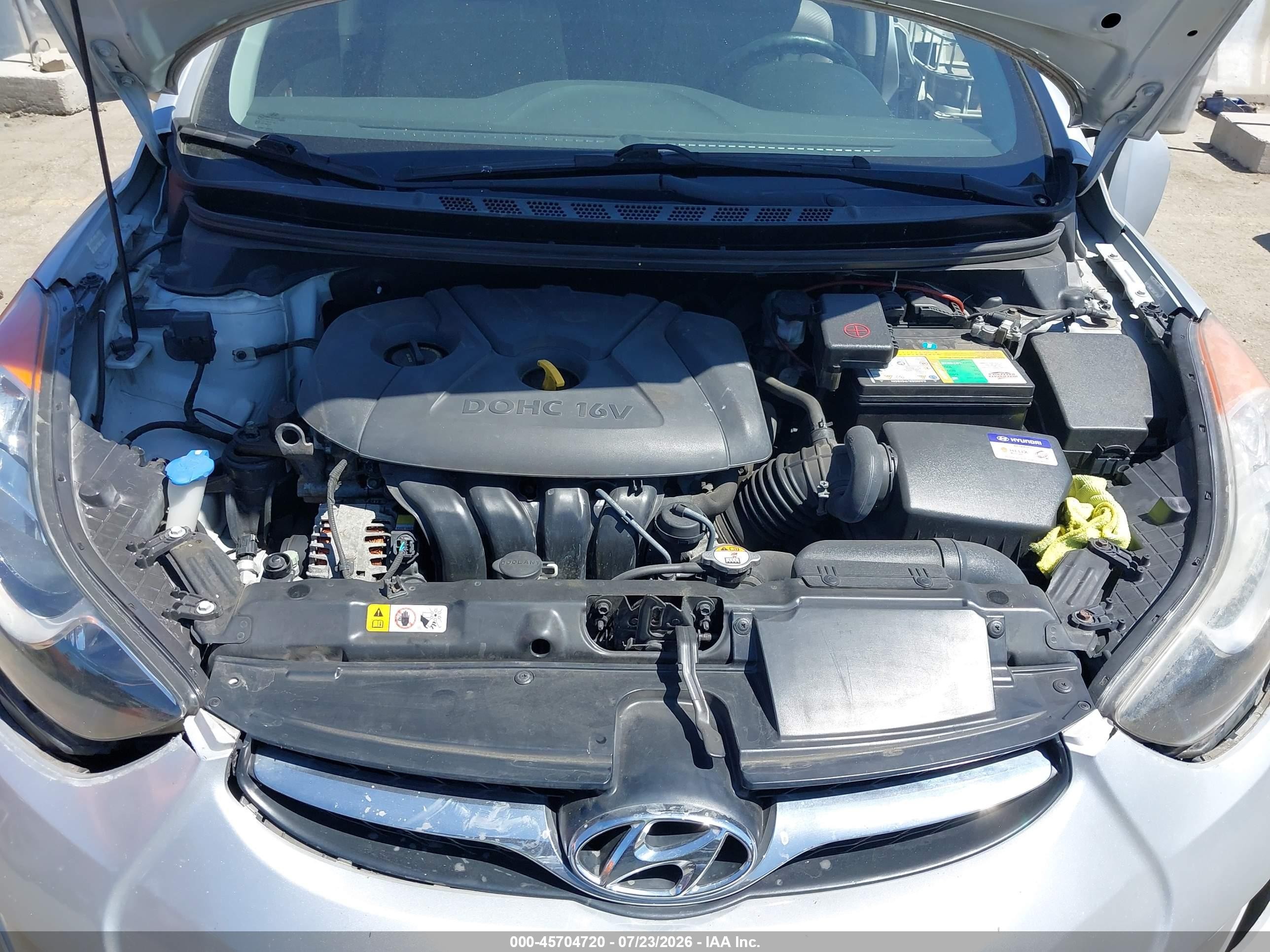 2013 Hyundai Elantra Gls Silver vin: KMHDH4AE1DU884388