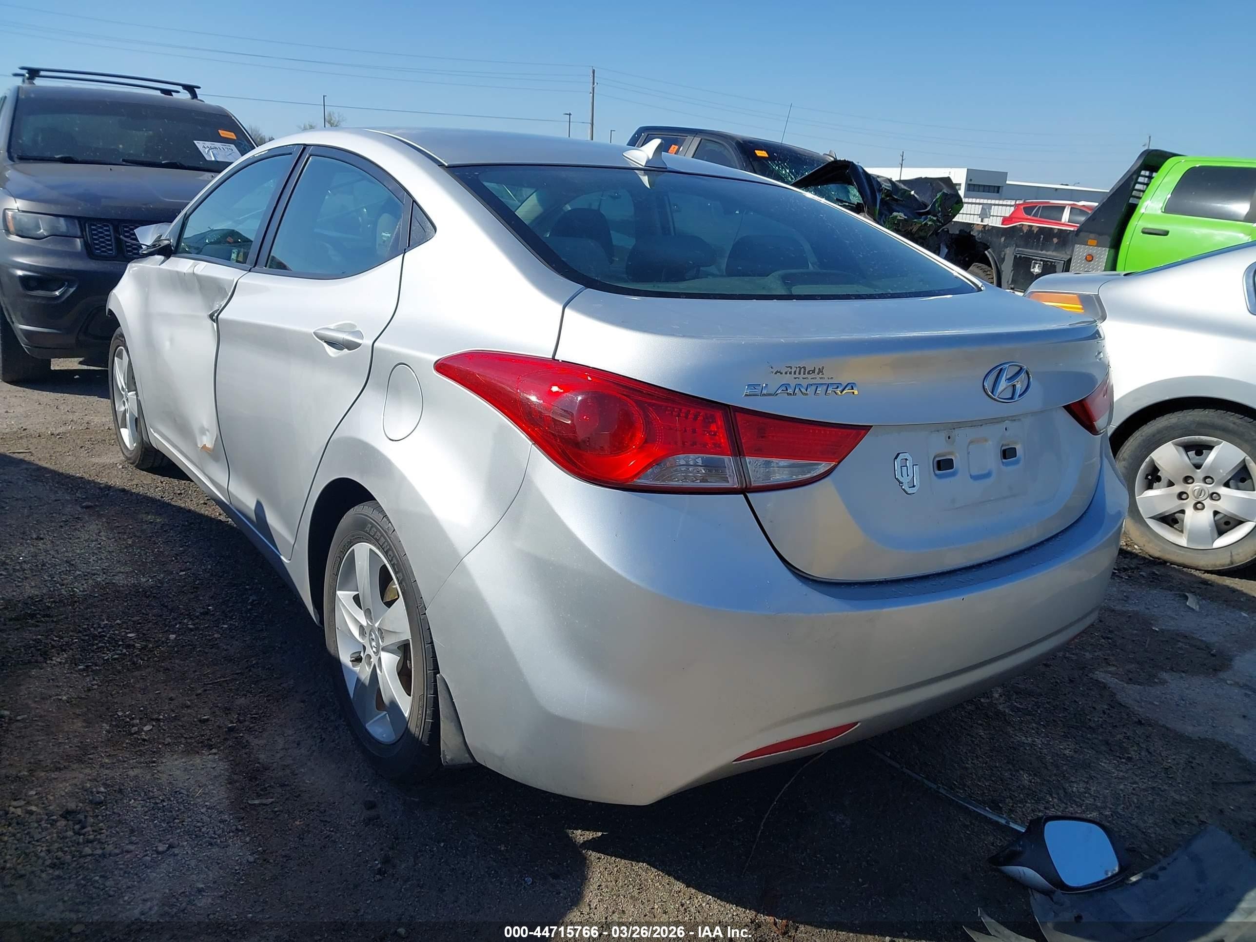 2013 Hyundai Elantra Gls (ulsan Plant) Silver vin: KMHDH4AE1DU885766