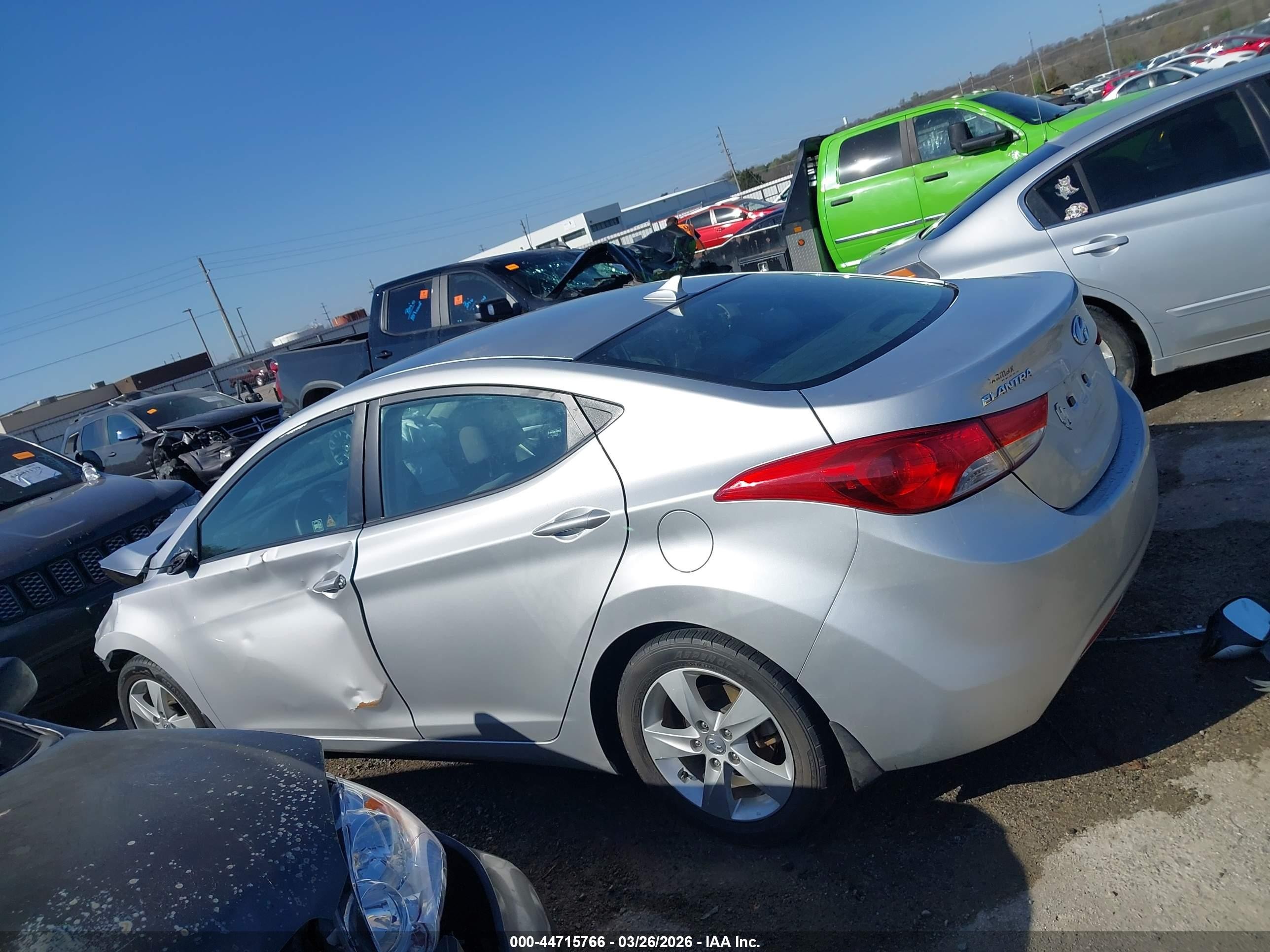 2013 Hyundai Elantra Gls (ulsan Plant) Silver vin: KMHDH4AE1DU885766