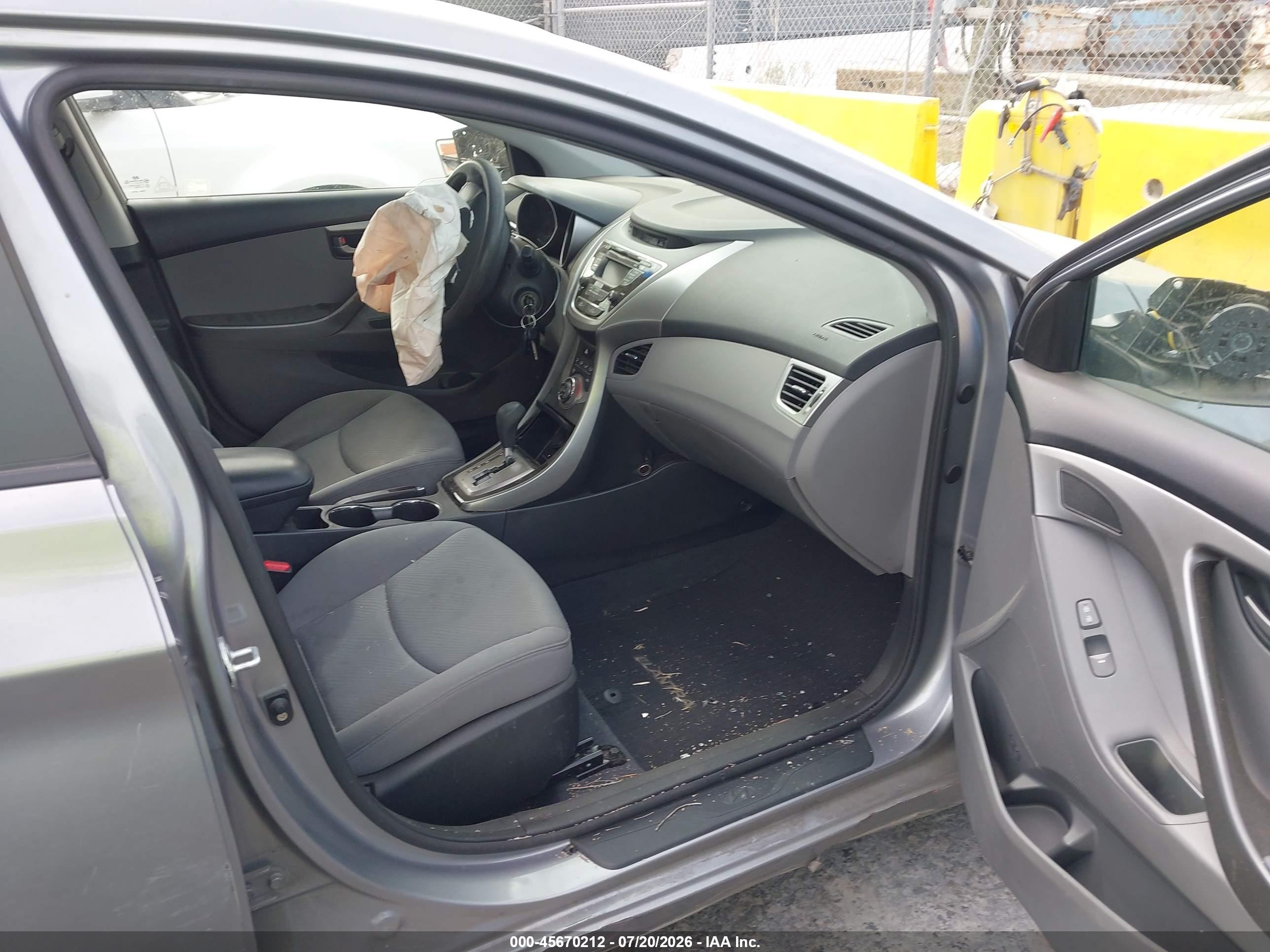 2013 Hyundai Elantra Gls Gray vin: KMHDH4AE1DU938966