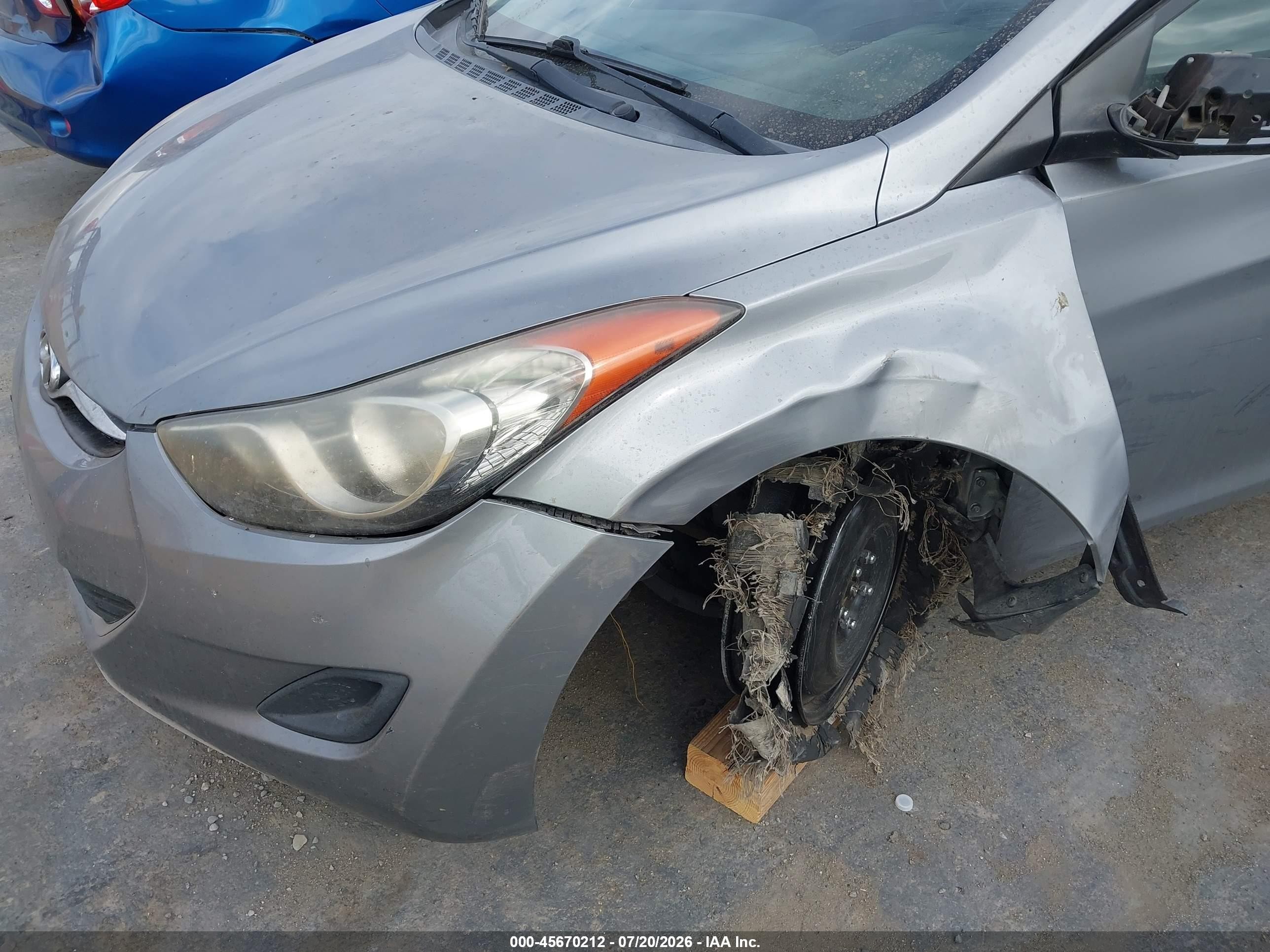 2013 Hyundai Elantra Gls Gray vin: KMHDH4AE1DU938966