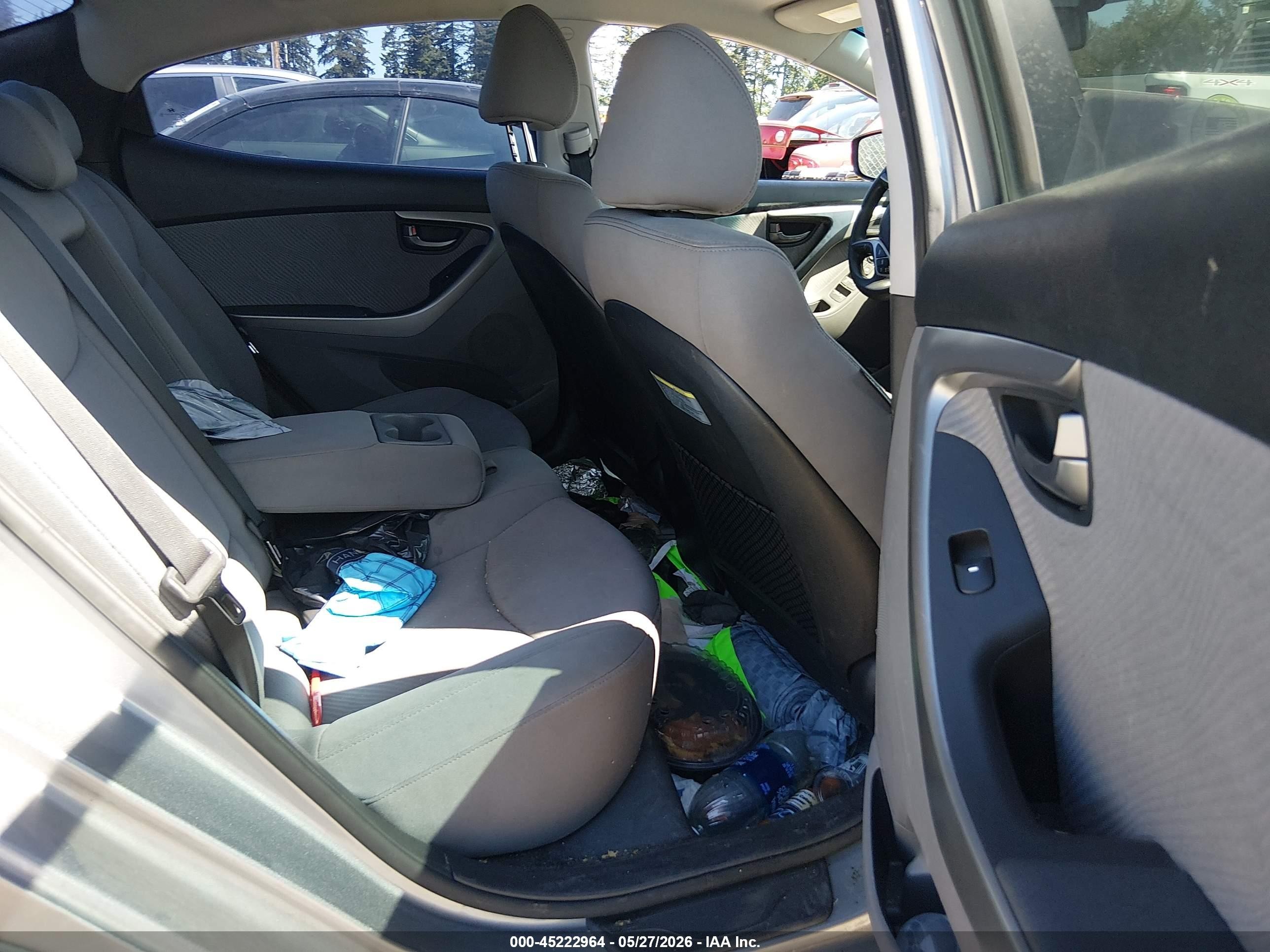 2013 Hyundai Elantra Gls Серебряный vin: KMHDH4AE1DU951197