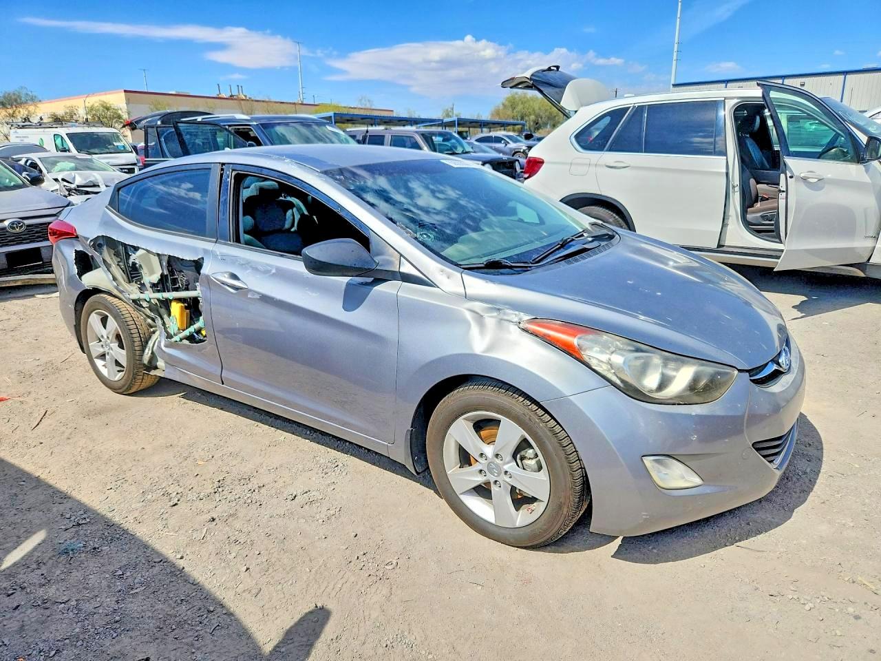 2013 Hyundai Elantra Gls Gray vin: KMHDH4AE1DU953600