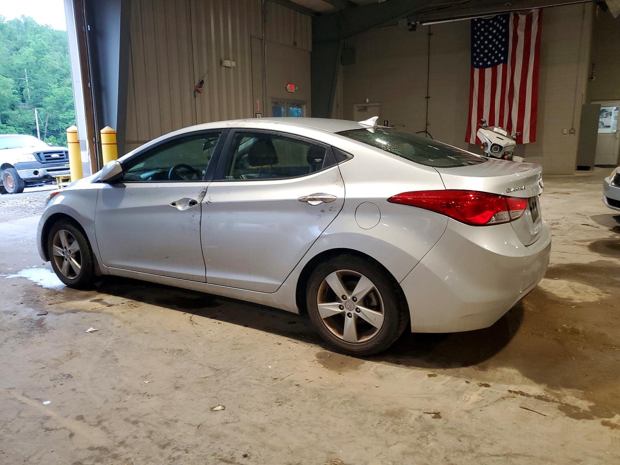 2013 Hyundai Elantra Gls Серебряный vin: KMHDH4AE1DU988346