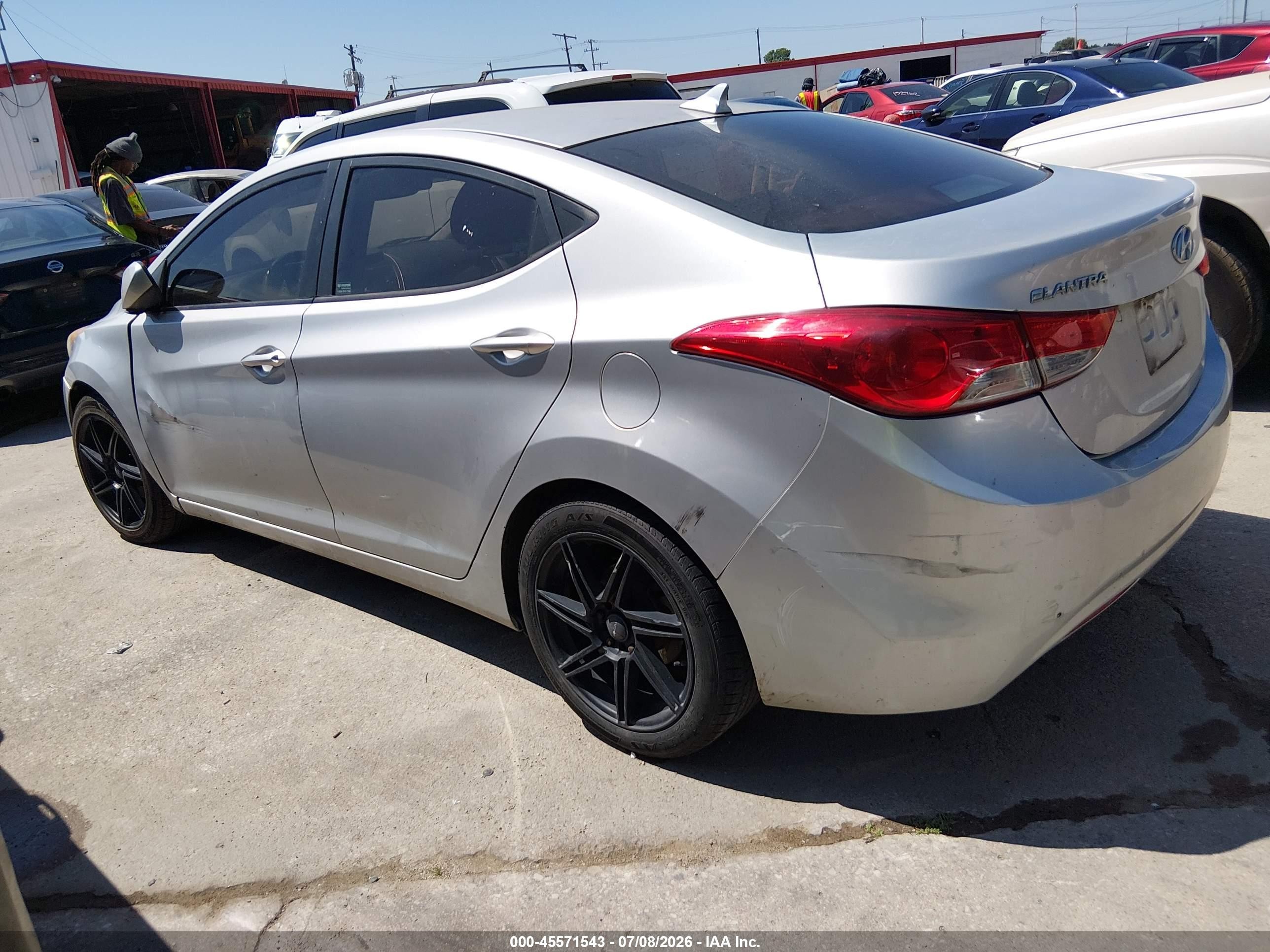 2013 Hyundai Elantra Gls Silver vin: KMHDH4AE1DU991134