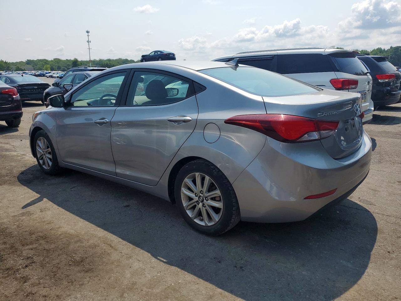 2014 Hyundai Elantra Se Silver vin: KMHDH4AE1EU048114
