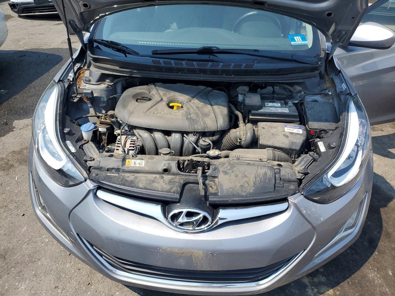 2014 Hyundai Elantra Se Silver vin: KMHDH4AE1EU048114