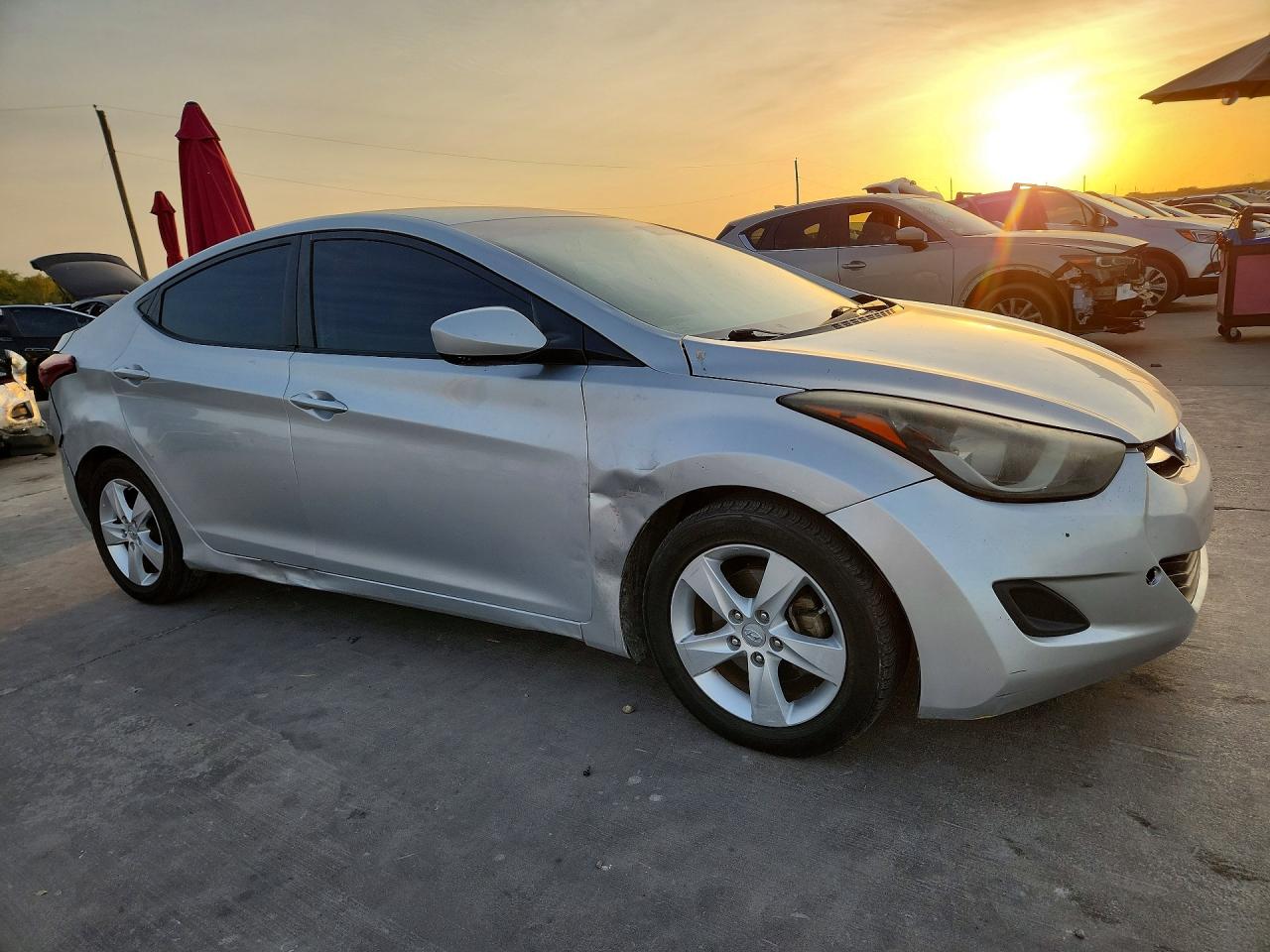 2014 Hyundai Elantra Se Silver vin: KMHDH4AE1EU068105