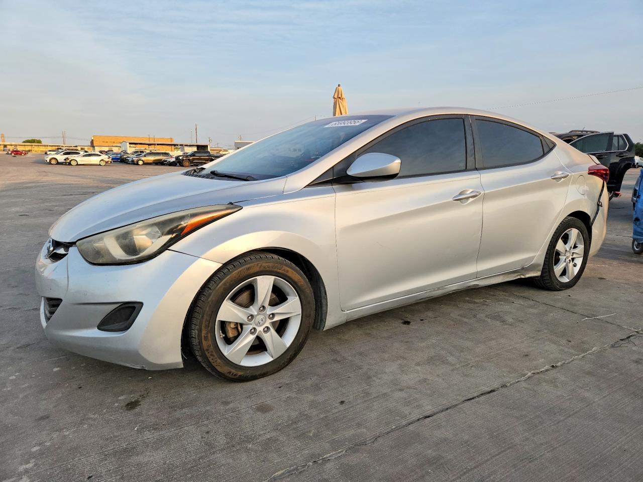 2014 Hyundai Elantra Se Silver vin: KMHDH4AE1EU068105