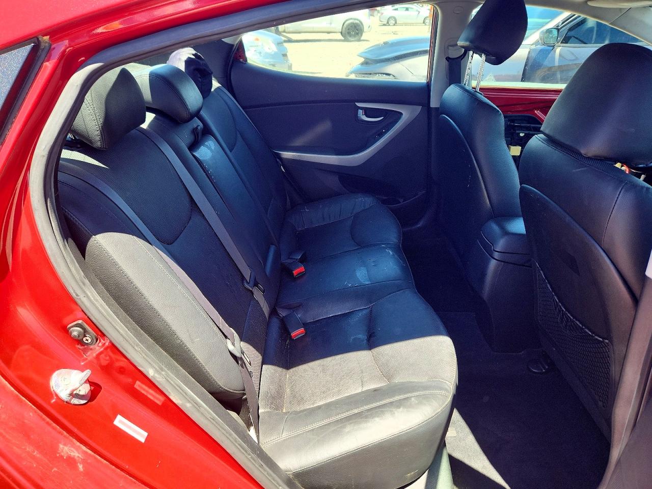 2014 Hyundai Elantra Limited Red vin: KMHDH4AE1EU072638
