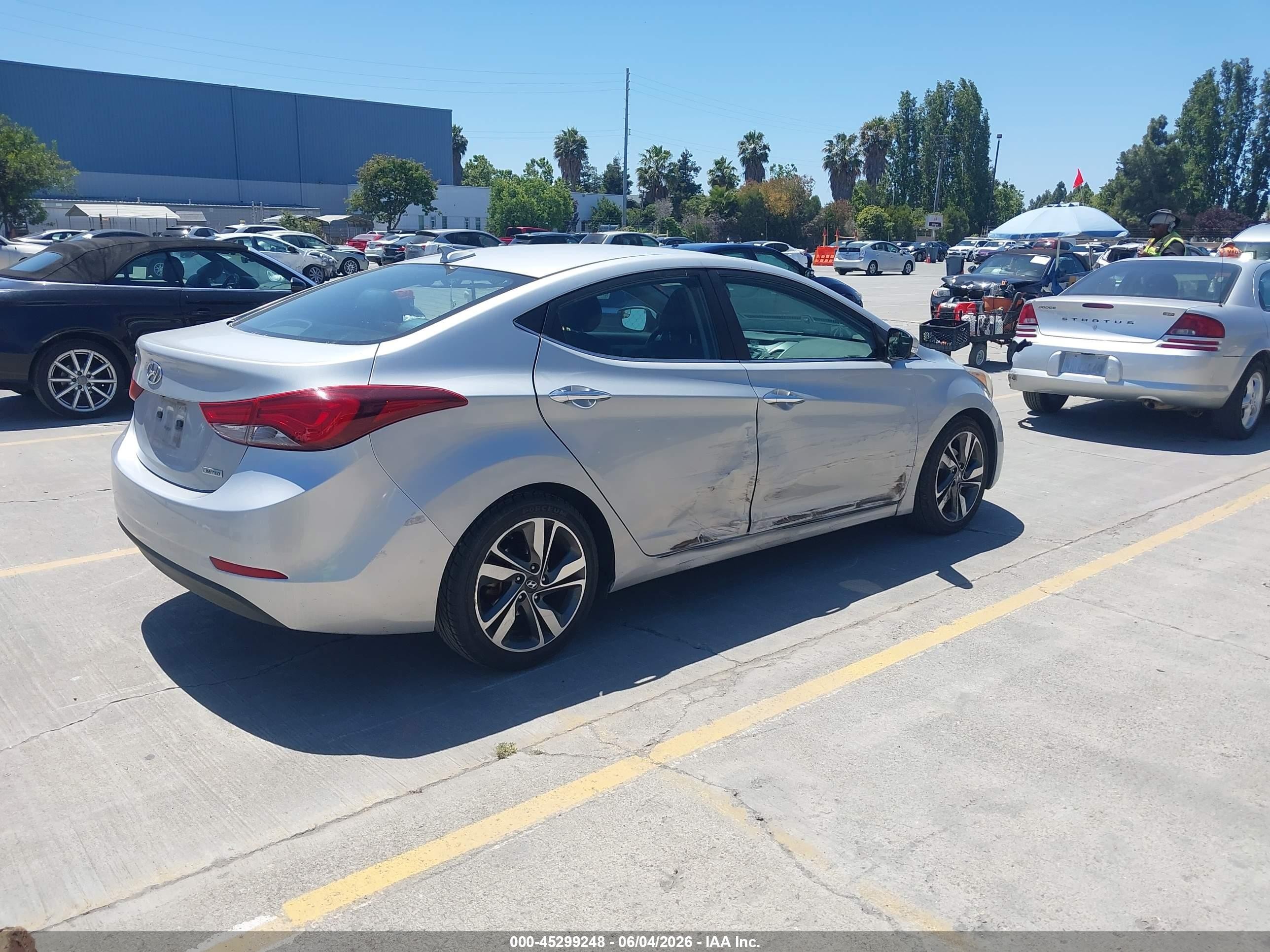 2014 Hyundai Elantra Limited Серый vin: KMHDH4AE1EU134295