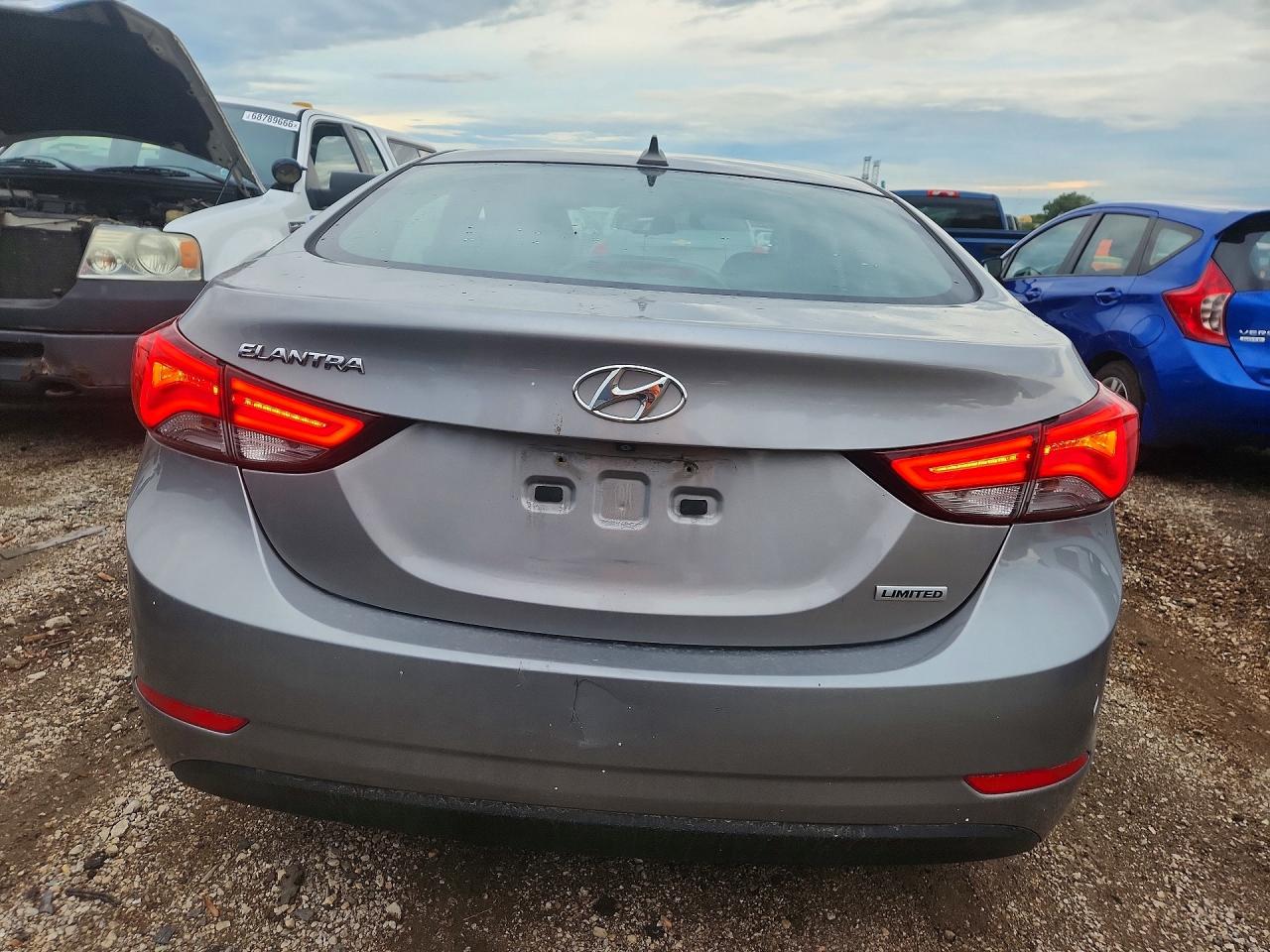 2014 Hyundai Elantra Limited Gray vin: KMHDH4AE1EU141425