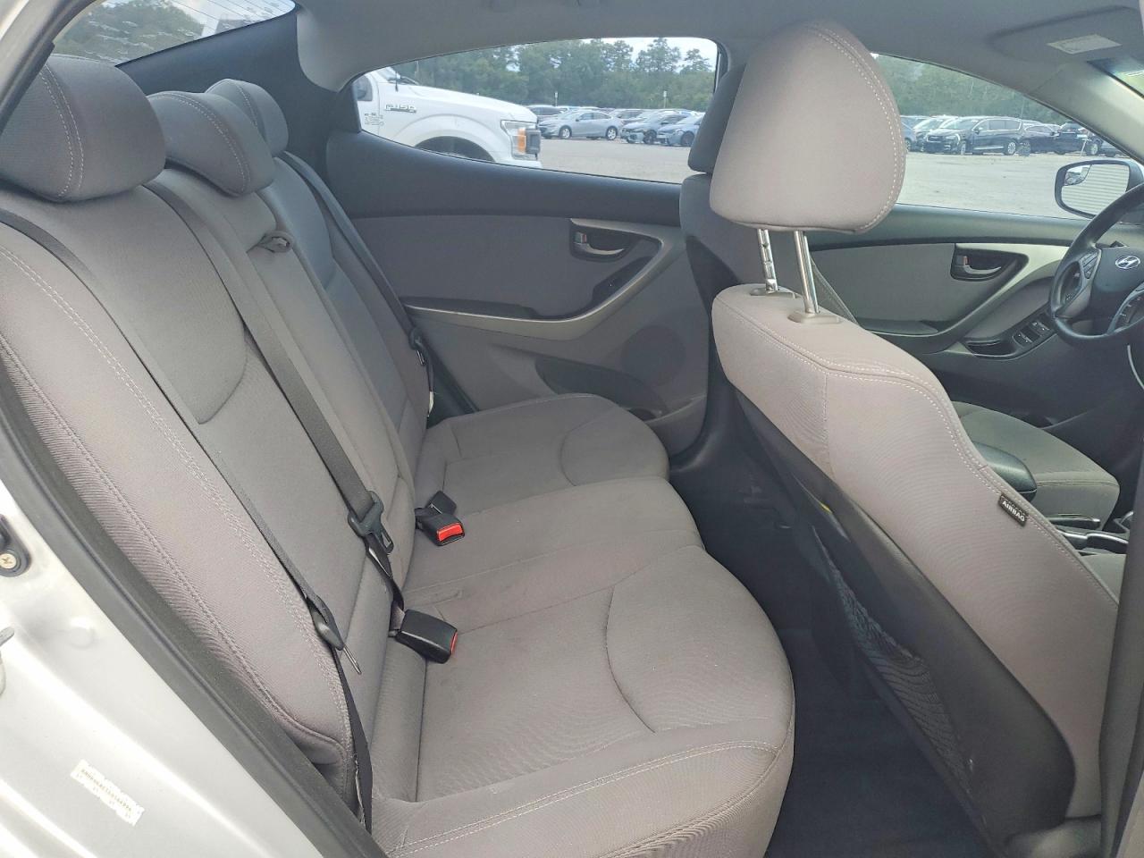 2014 Hyundai Elantra Se Silver vin: KMHDH4AE1EU164994