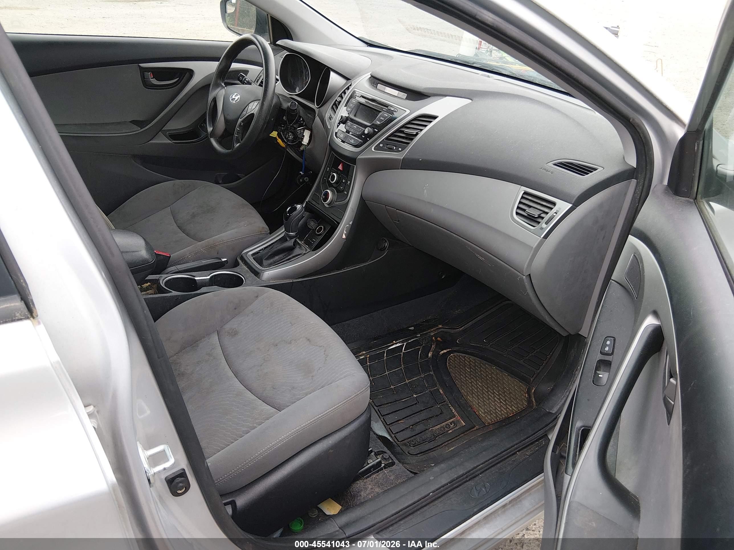 2014 Hyundai Elantra Se Silver vin: KMHDH4AE1EU206936