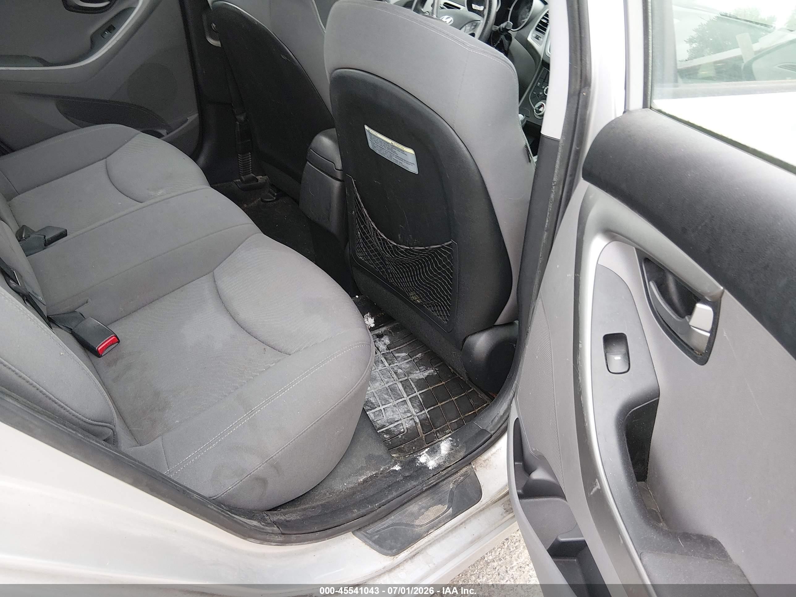 2014 Hyundai Elantra Se Silver vin: KMHDH4AE1EU206936
