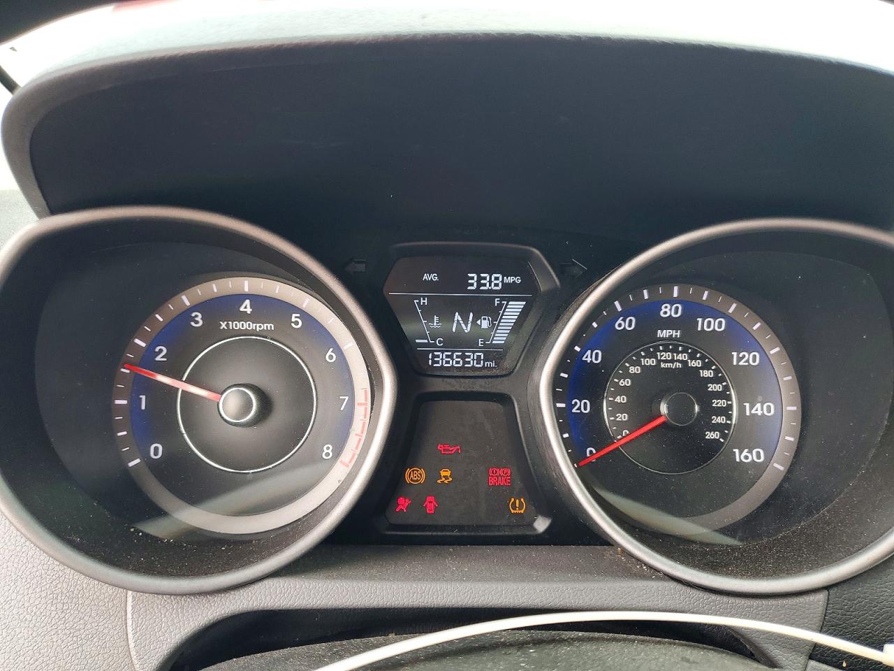2014 Hyundai Elantra Se Red vin: KMHDH4AE1EU210081