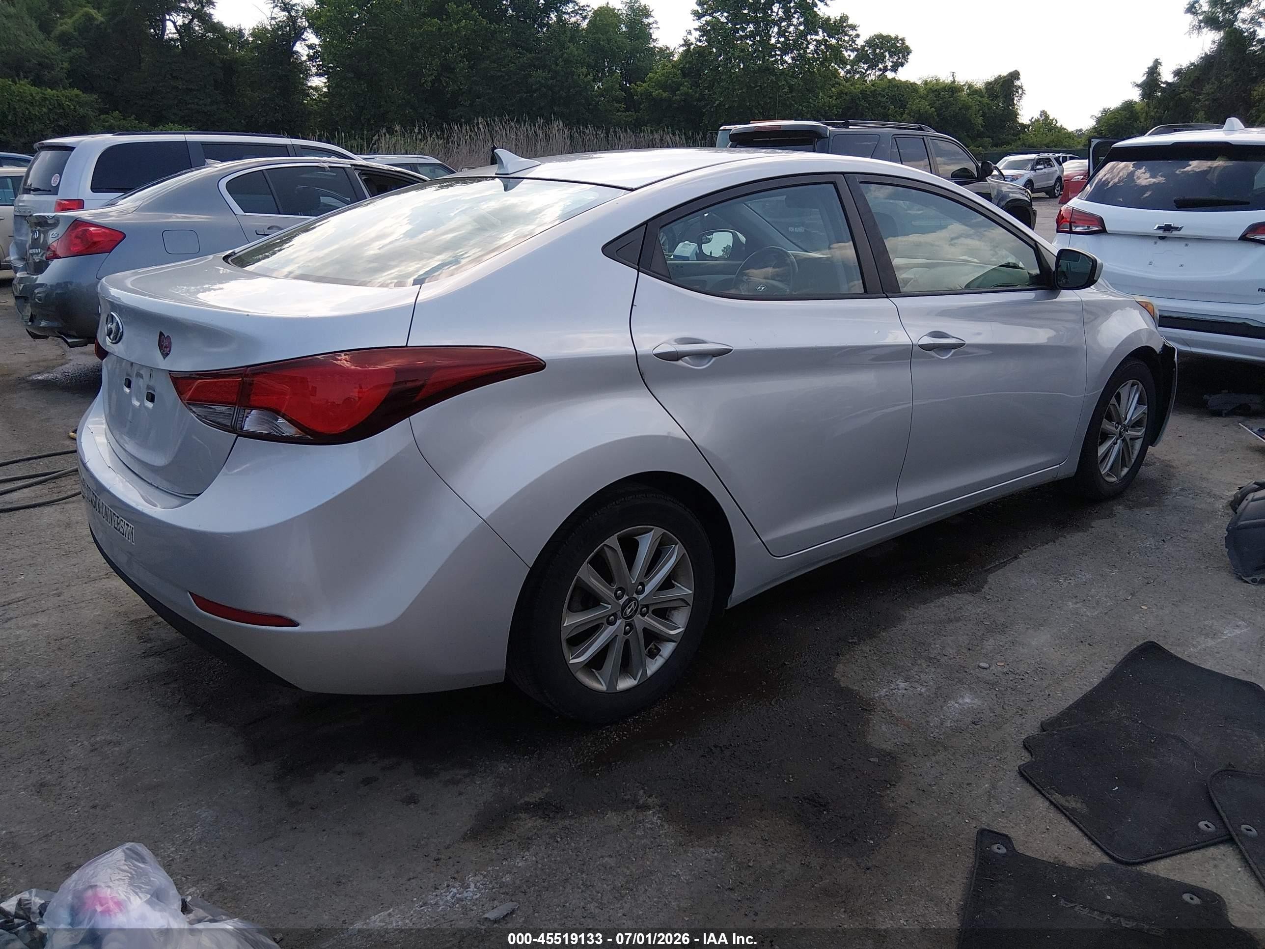 2015 Hyundai Elantra Se Silver vin: KMHDH4AE1FU235807