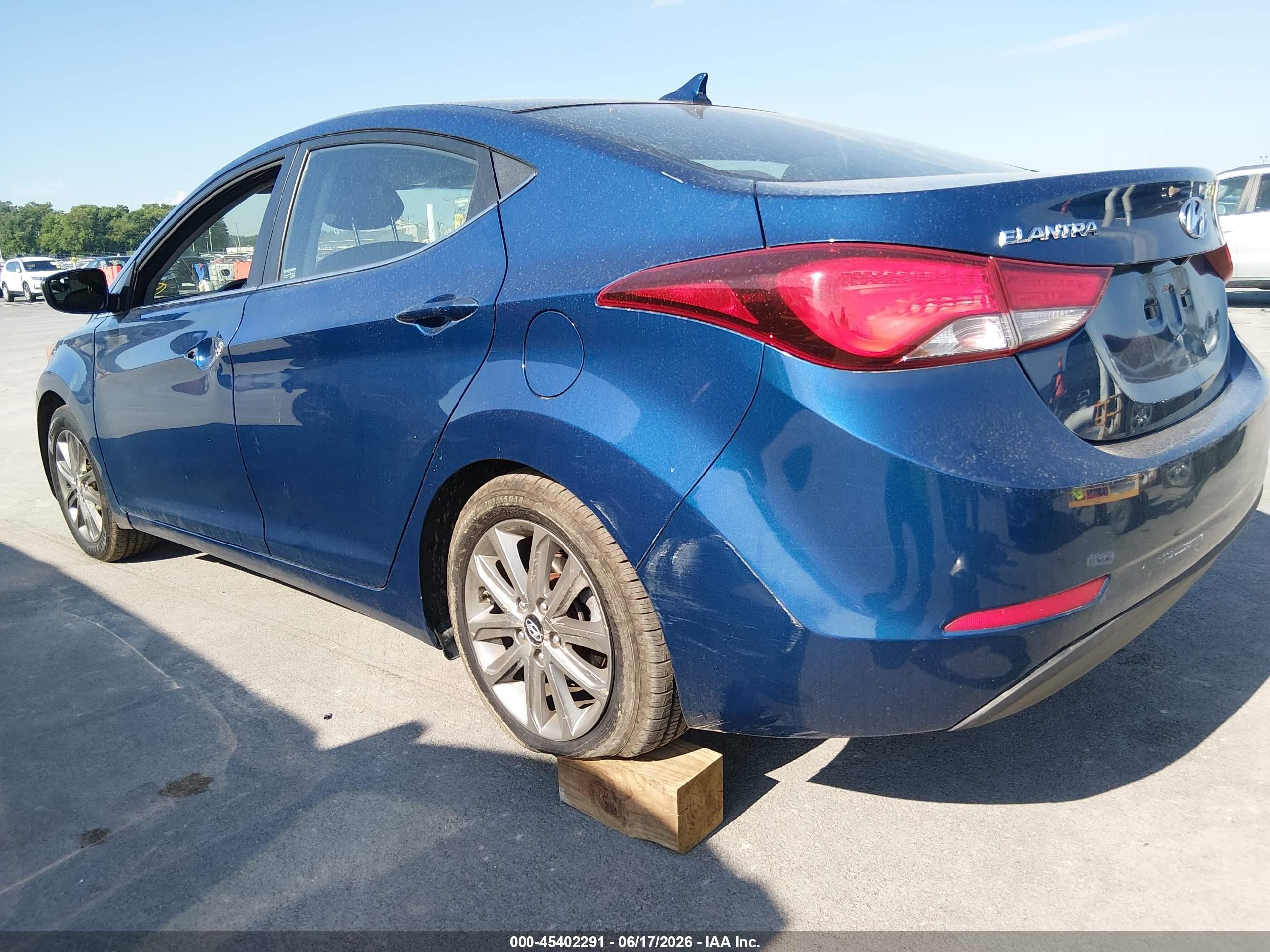 2015 Hyundai Elantra Se Blue vin: KMHDH4AE1FU250534