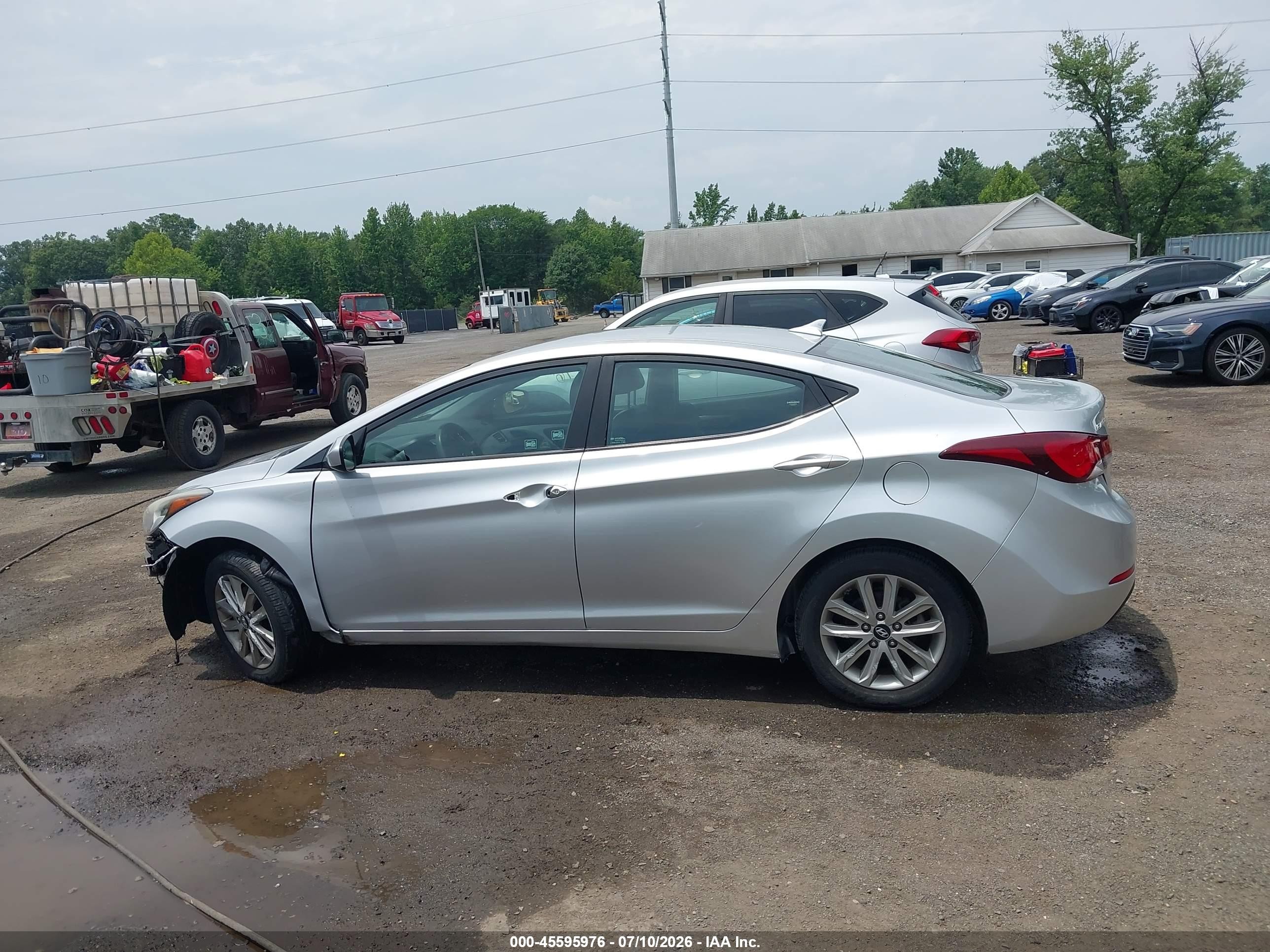 2015 Hyundai Elantra Se (ulsan Plant) Silver vin: KMHDH4AE1FU299538