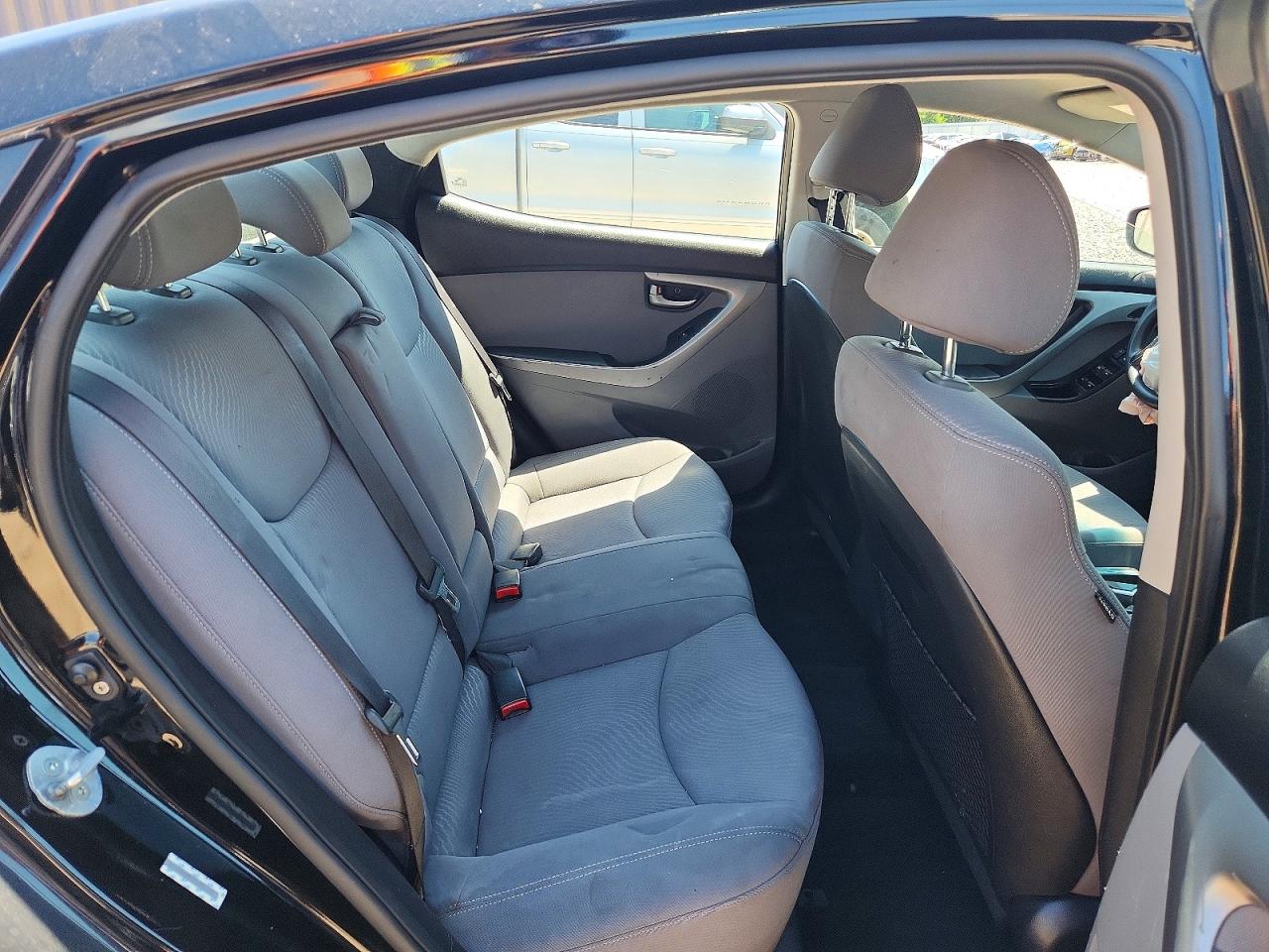 2015 Hyundai Elantra Se Black vin: KMHDH4AE1FU302907