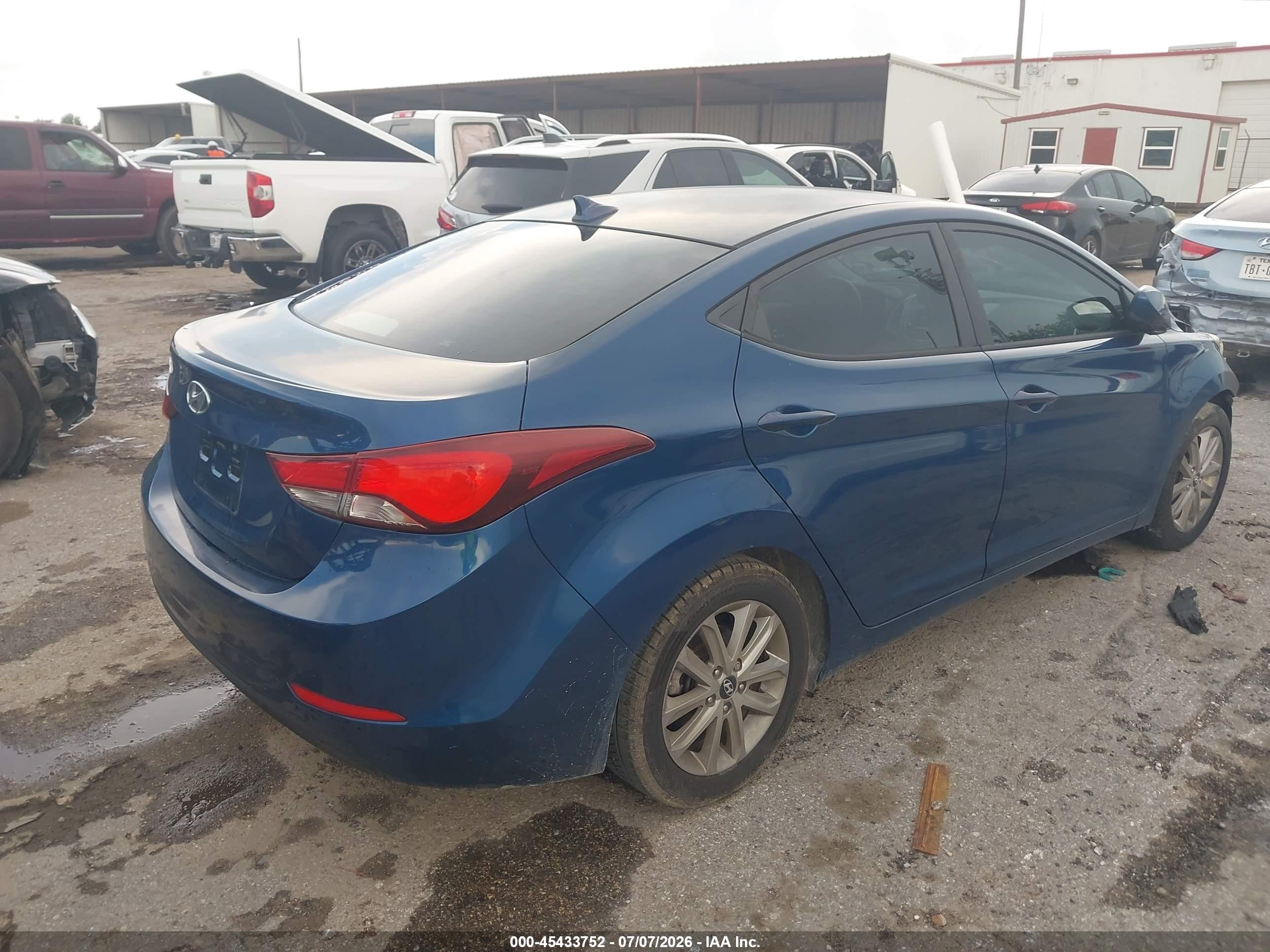 2015 Hyundai Elantra Se Blue vin: KMHDH4AE1FU329458