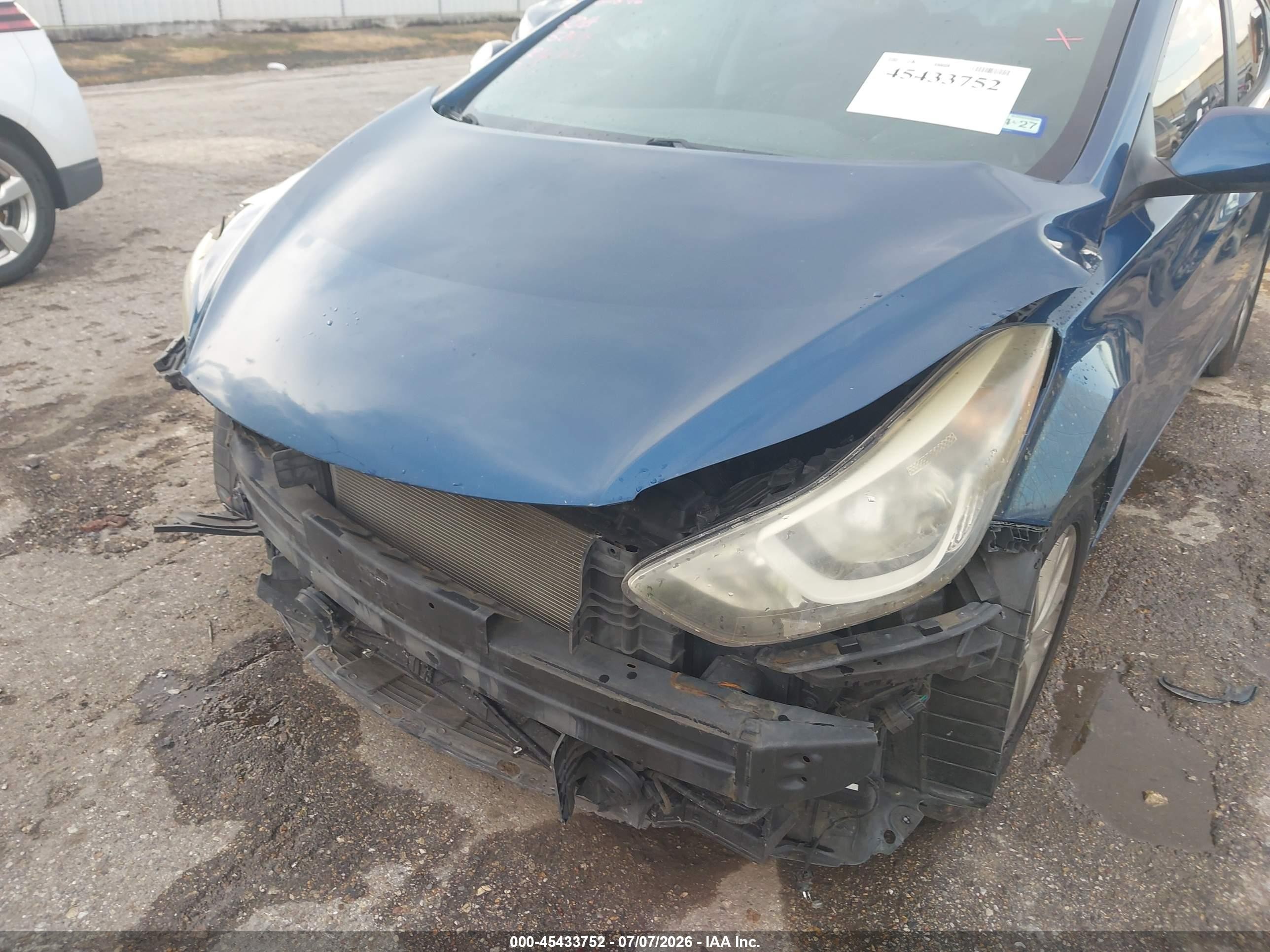 2015 Hyundai Elantra Se Blue vin: KMHDH4AE1FU329458