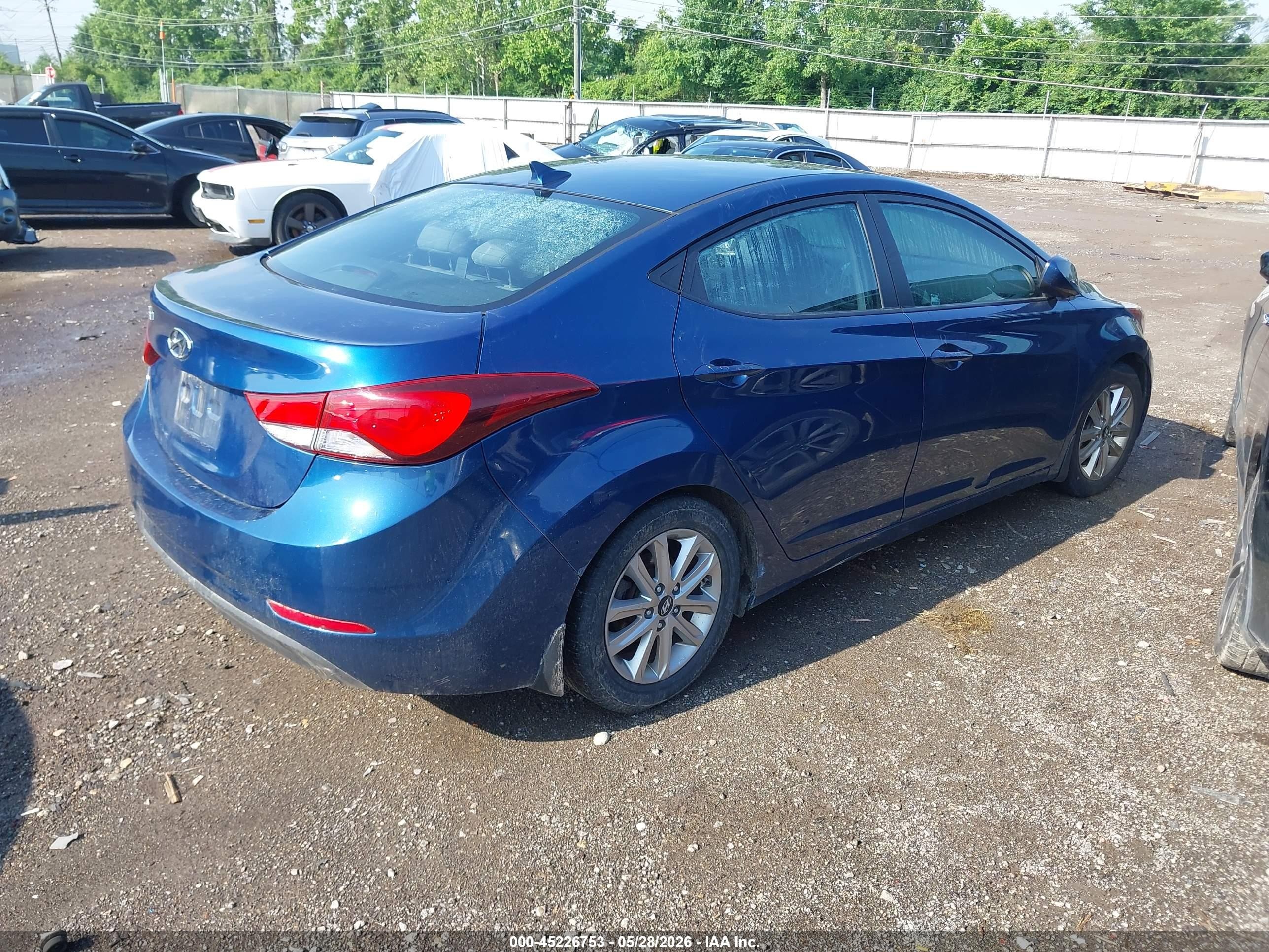 2015 Hyundai Elantra Se Blue vin: KMHDH4AE1FU360466