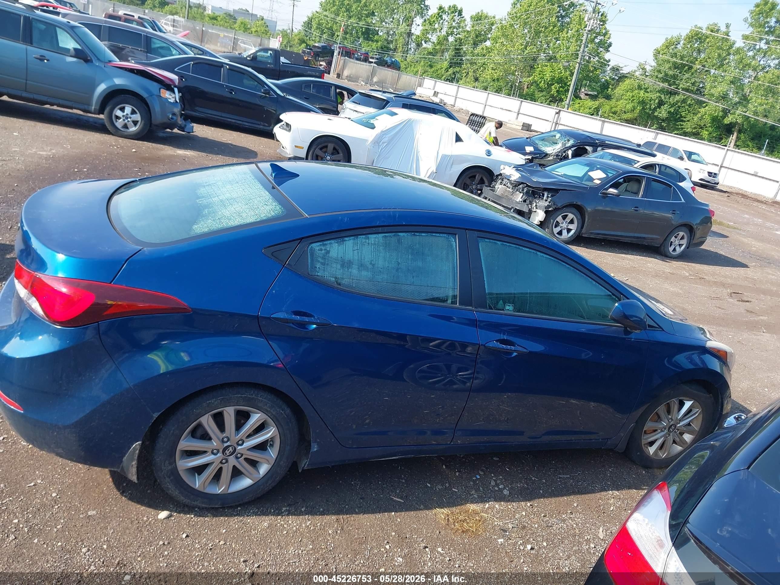 2015 Hyundai Elantra Se Blue vin: KMHDH4AE1FU360466