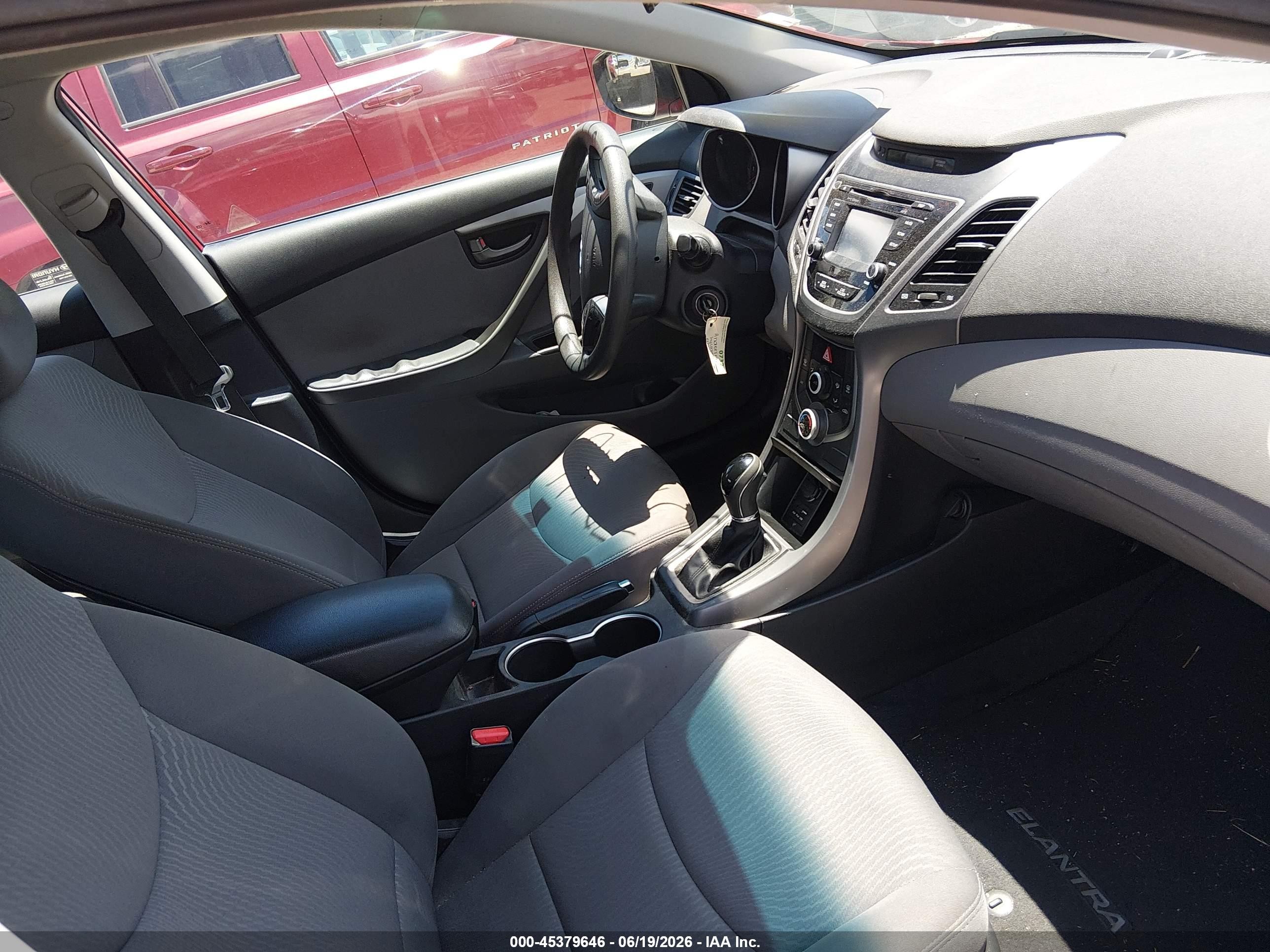 2015 Hyundai Elantra Se Red vin: KMHDH4AE1FU381592