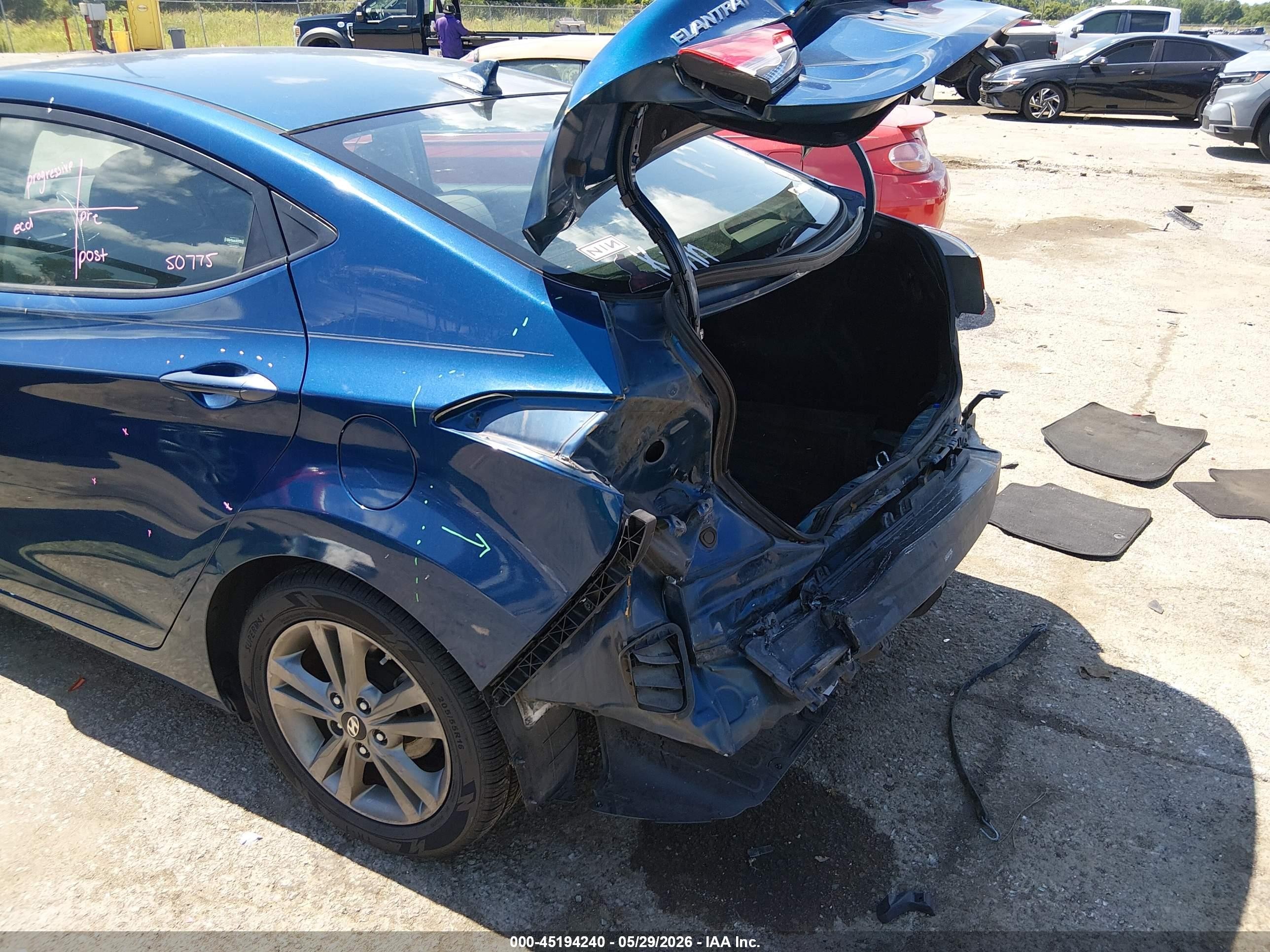 2016 Hyundai Elantra Se Blue vin: KMHDH4AE1GU503689