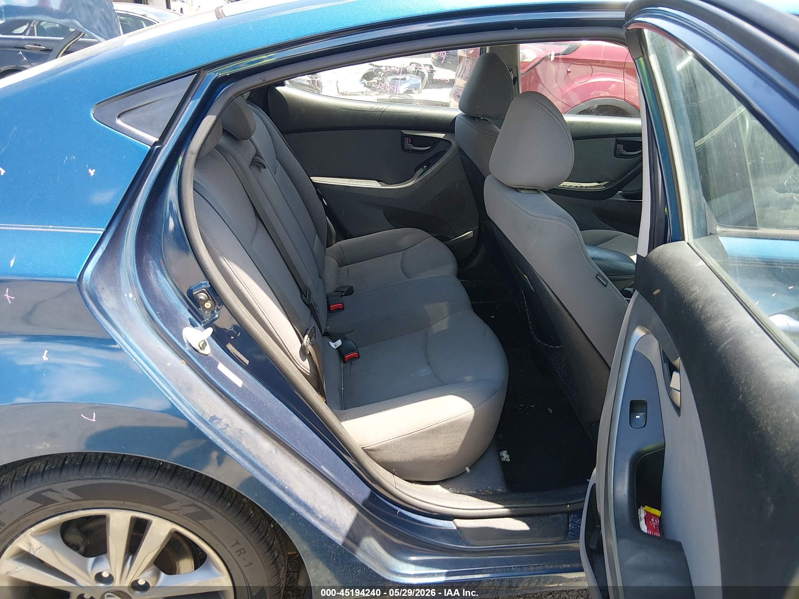 2016 Hyundai Elantra Se Blue vin: KMHDH4AE1GU503689