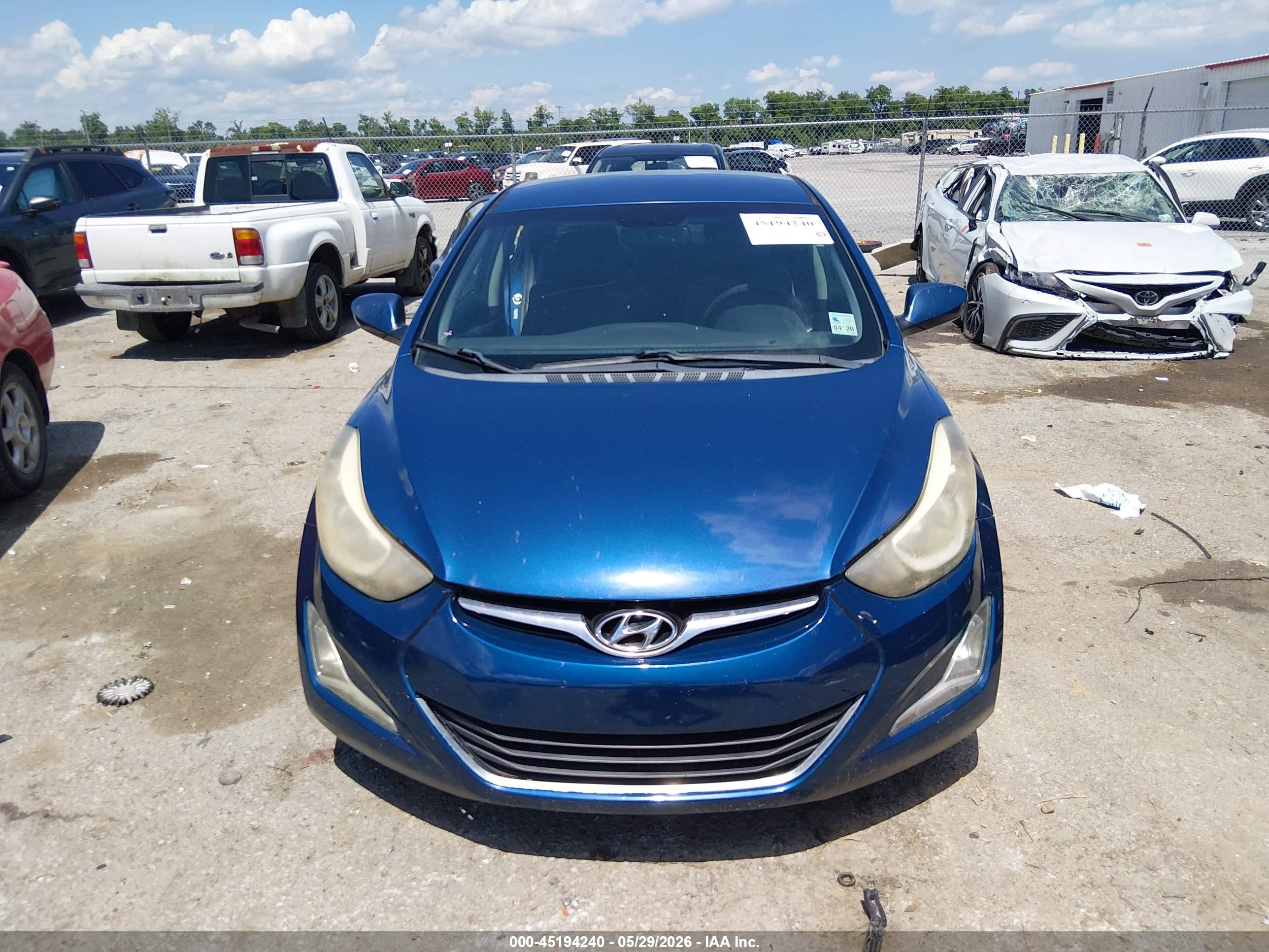 2016 Hyundai Elantra Se Blue vin: KMHDH4AE1GU503689