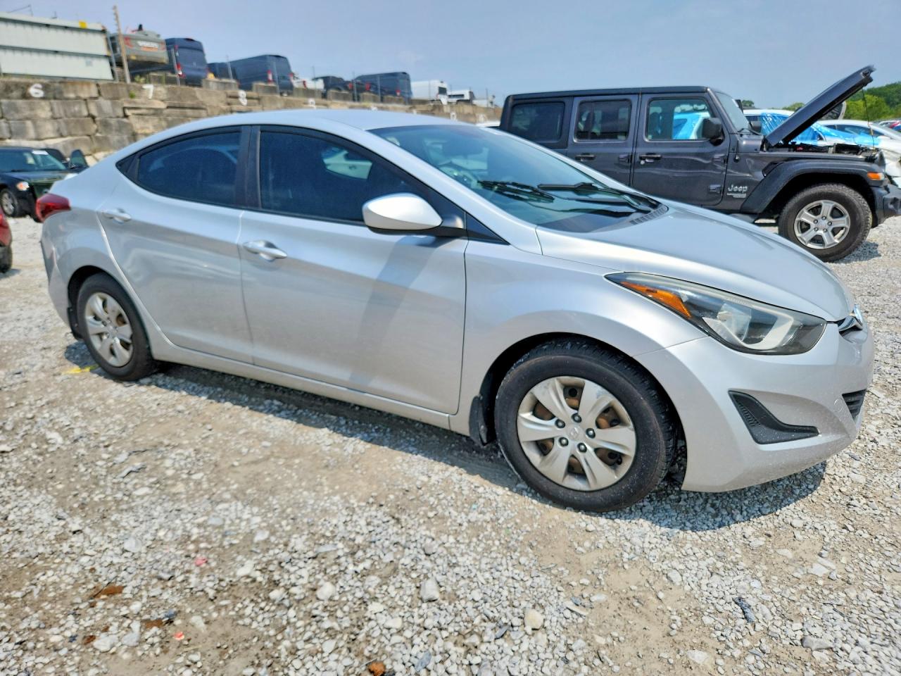 2016 Hyundai Elantra Se Silver vin: KMHDH4AE1GU545683