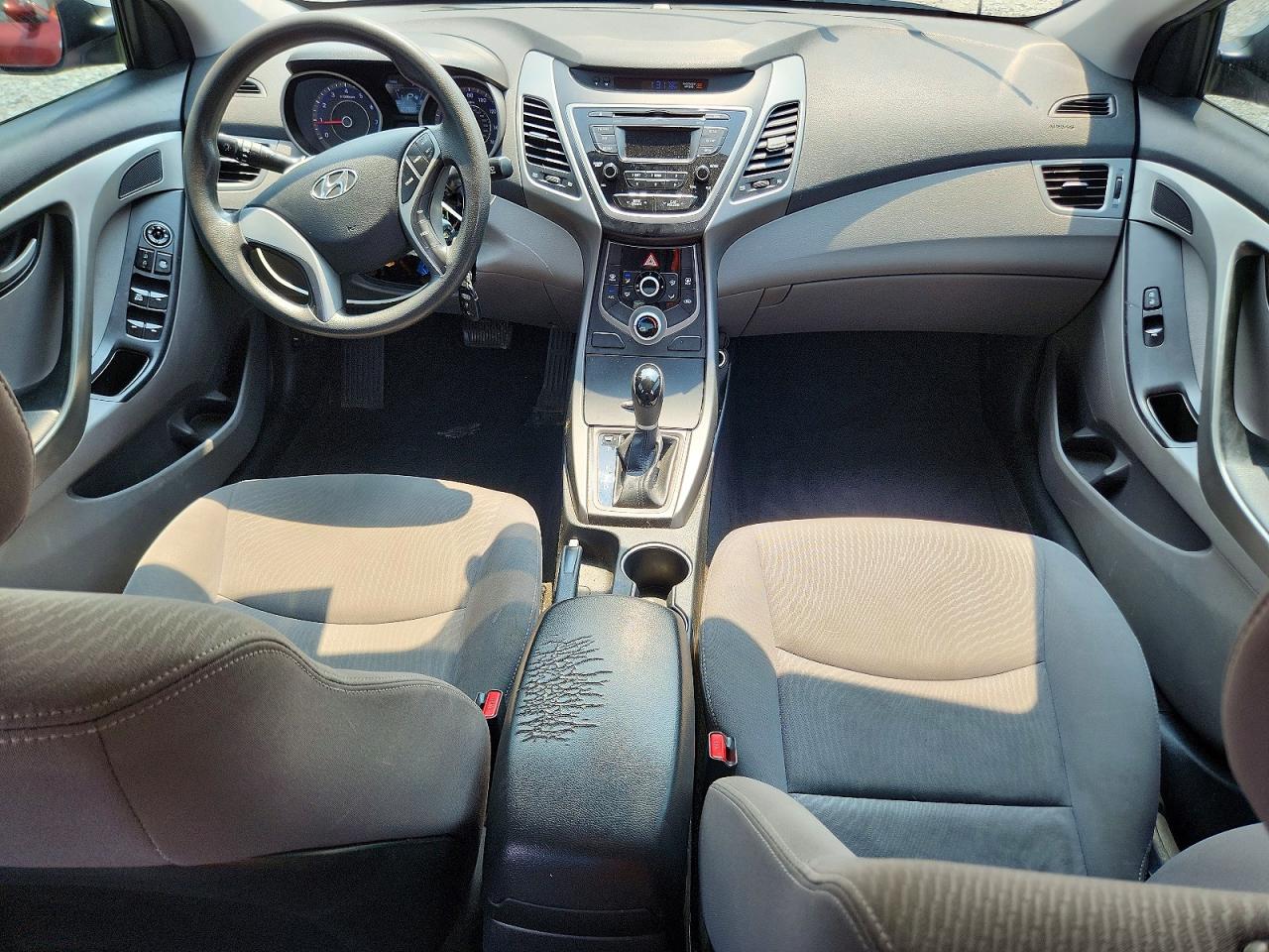 2016 Hyundai Elantra Se Silver vin: KMHDH4AE1GU545683