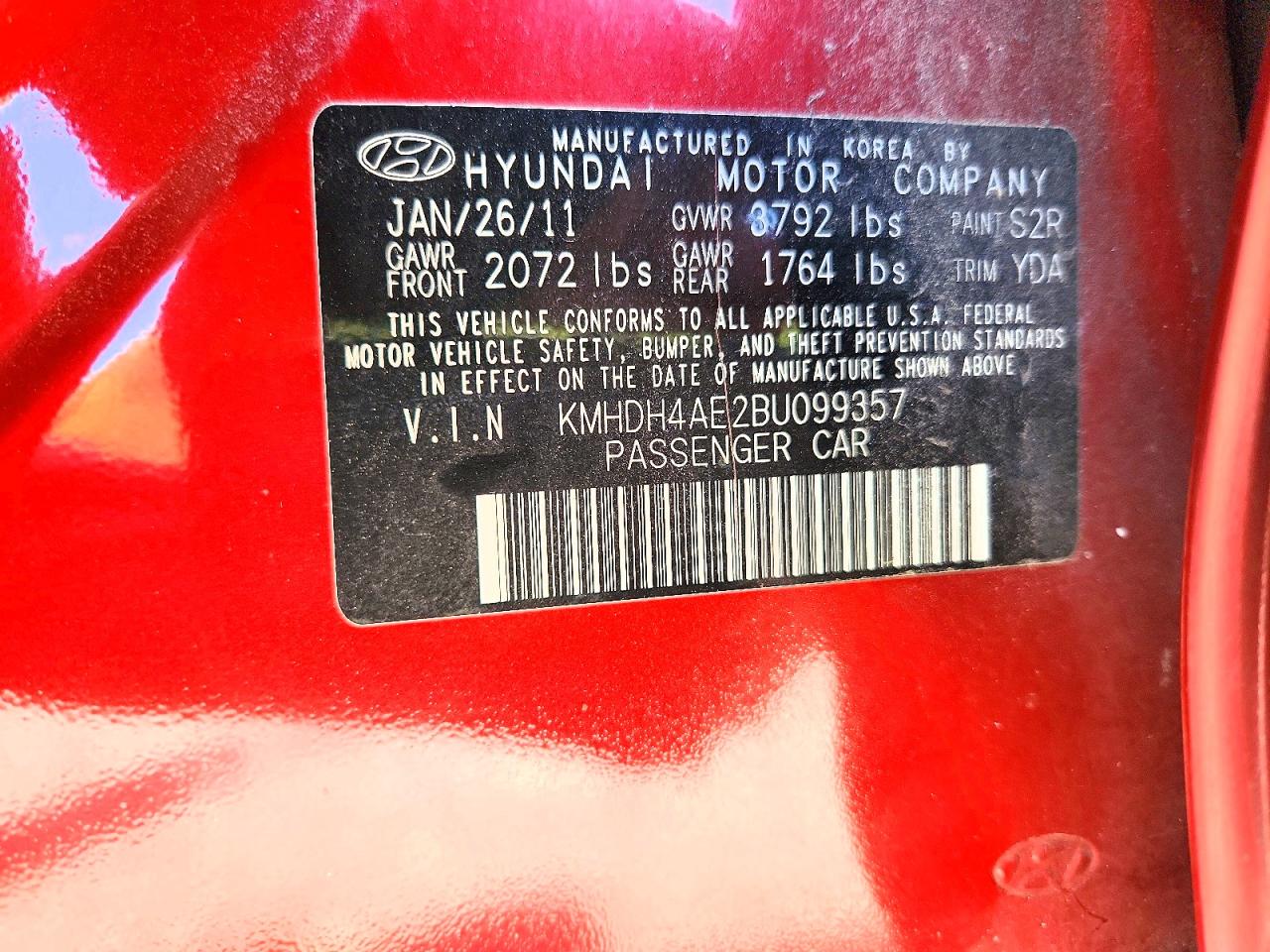 2011 Hyundai Elantra Limited Red vin: KMHDH4AE2BU099357