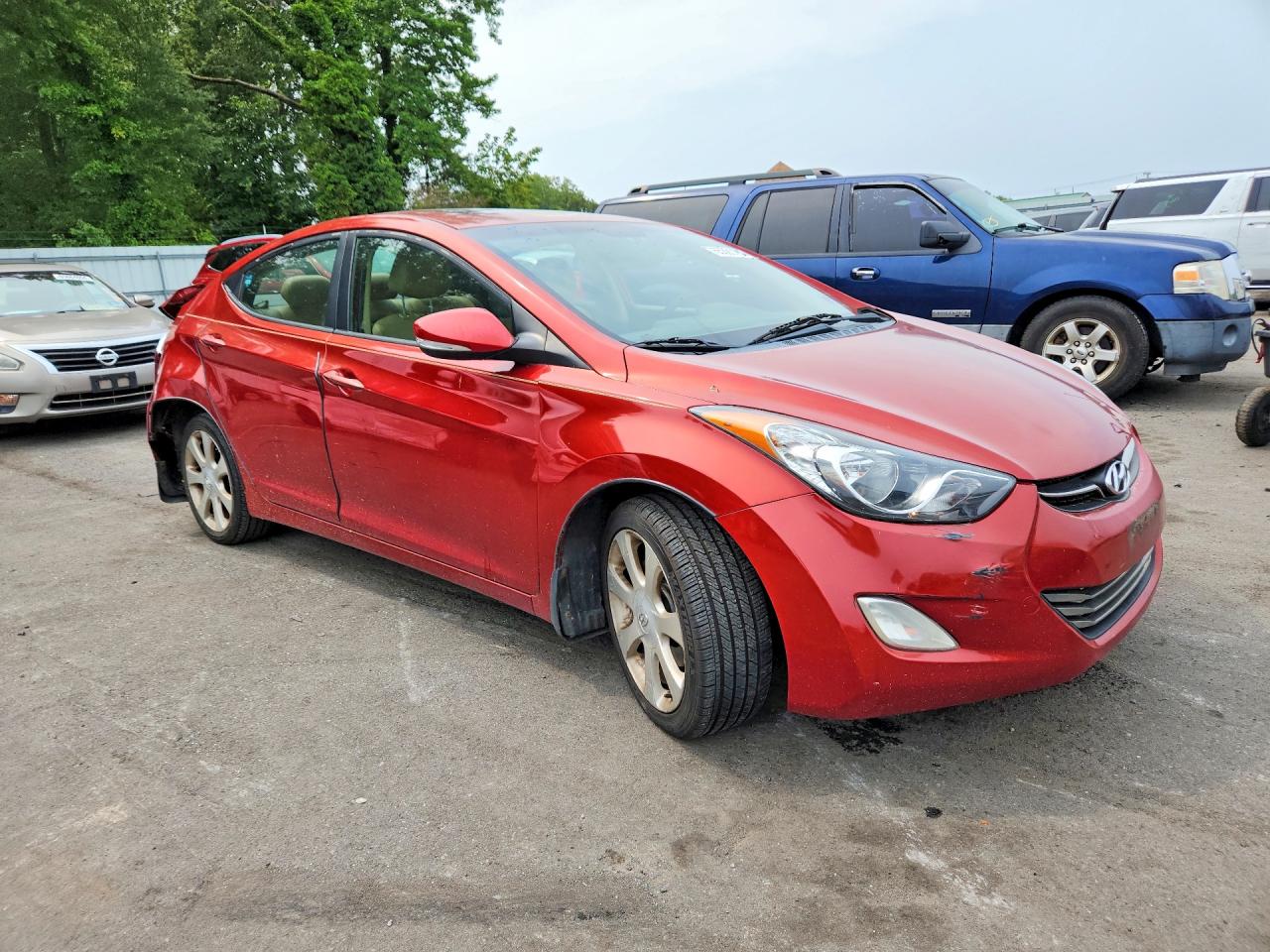 2011 Hyundai Elantra Limited Red vin: KMHDH4AE2BU099813