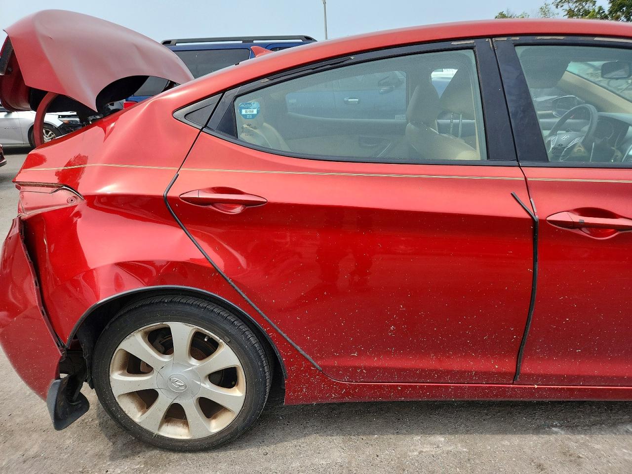 2011 Hyundai Elantra Limited Red vin: KMHDH4AE2BU099813