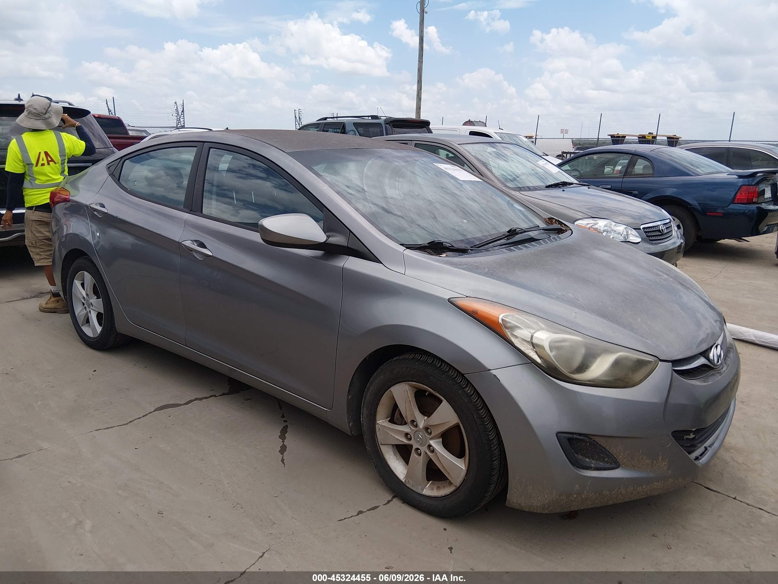 2011 Hyundai Elantra Gls (ulsan Plant) Серебряный vin: KMHDH4AE2BU160710